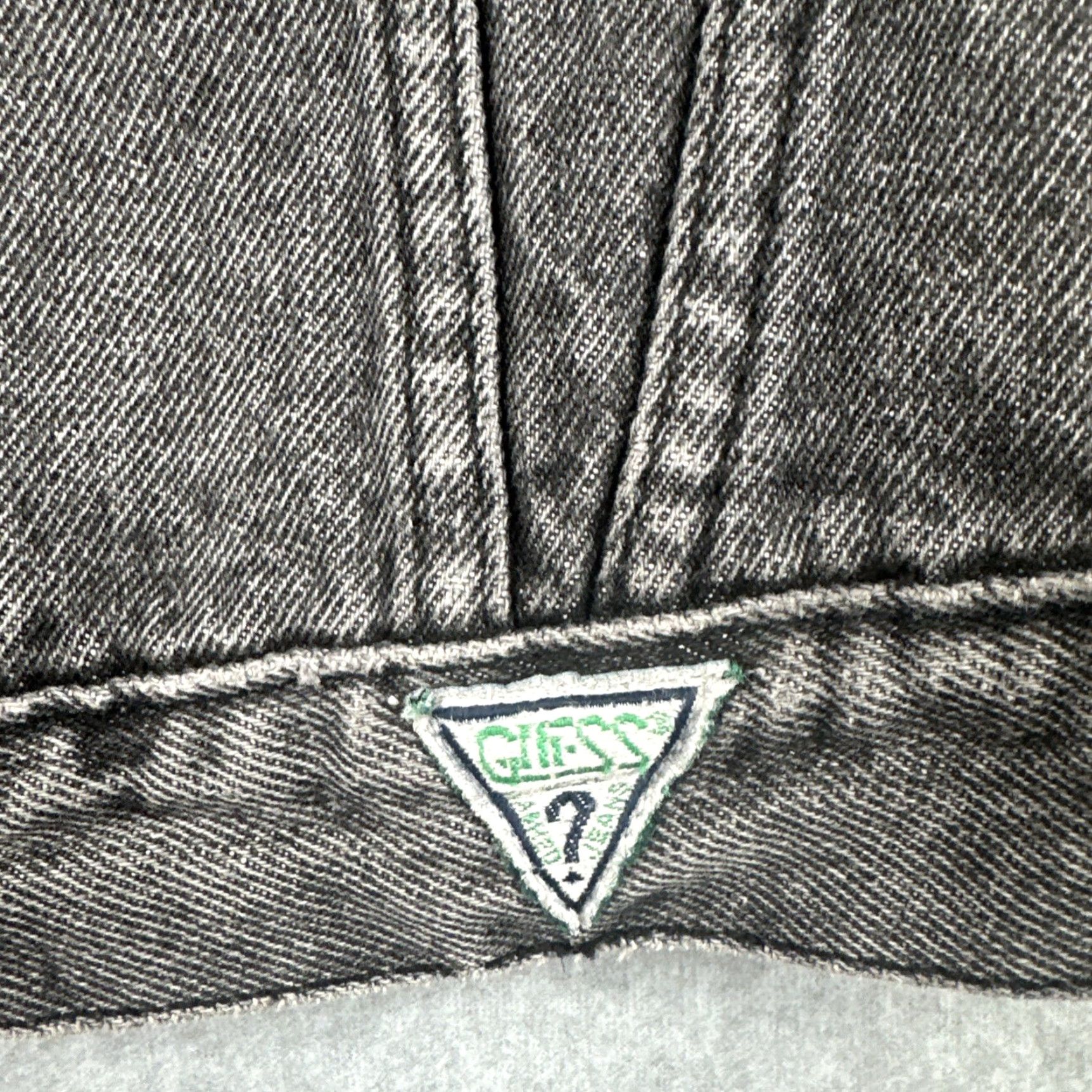 Guess VINTAGE Guess USA American Cut Mens M Faded Black Denim Jacket 80s Size US M / EU 48-50 / 2 - 6 Thumbnail