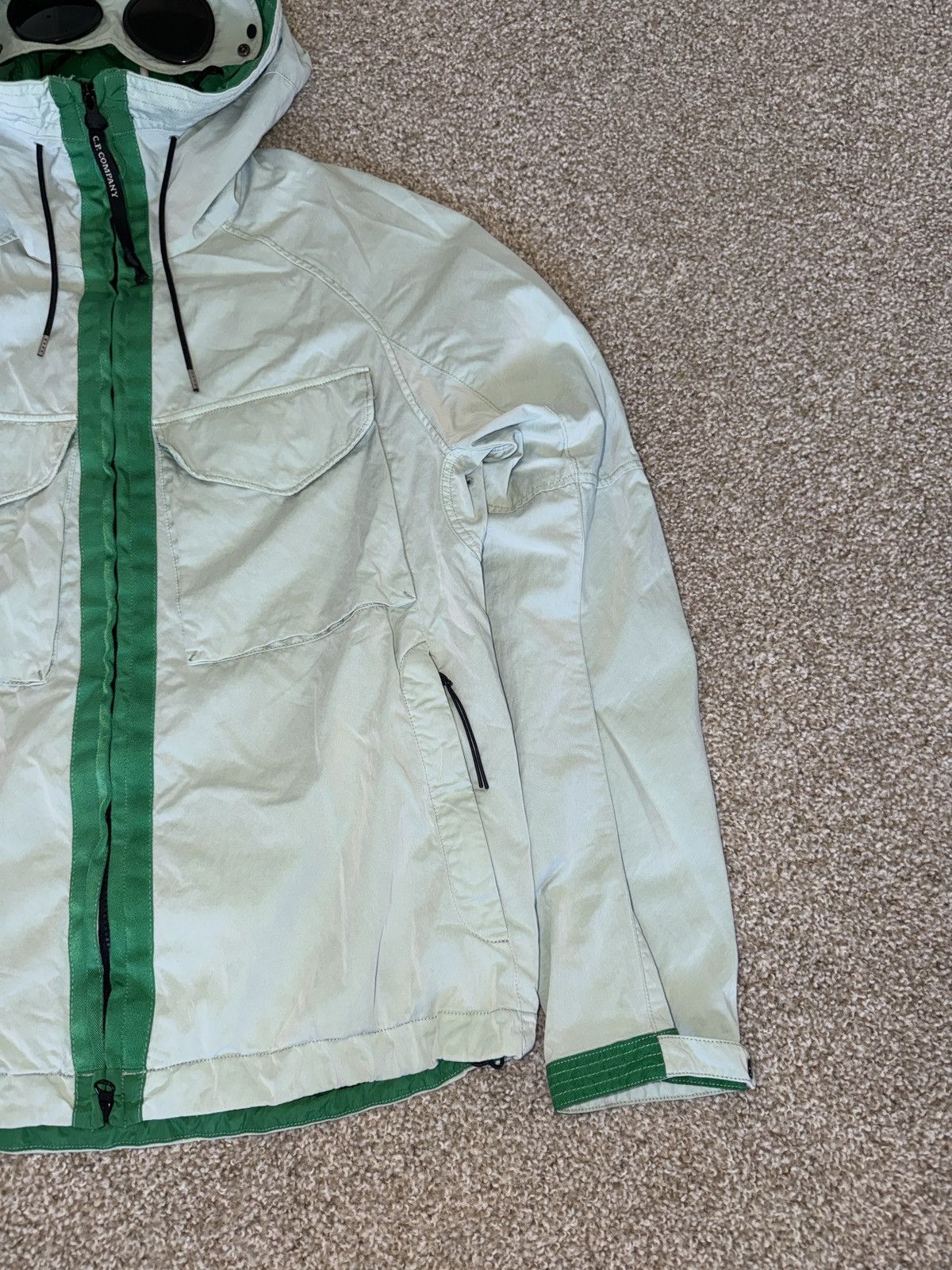 C.P. Company C.P. Company Raso Gommato Goggle Hood Pocket Jacket Mint Size US M / EU 48-50 / 2 - 3 Thumbnail