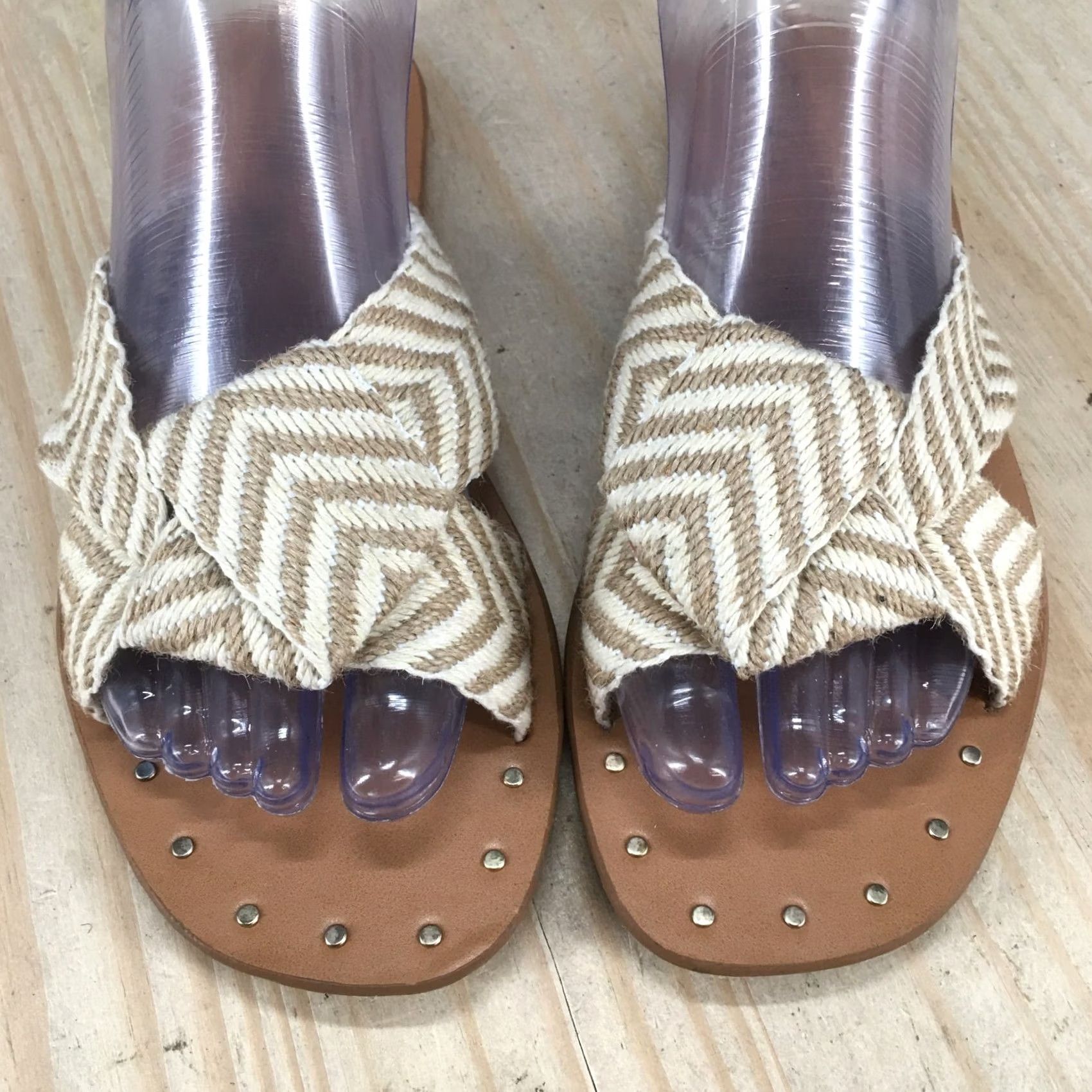 Vintage Universal Thread Sandals Womens 6 Louise Chevron Print Knotted Flats Slide Brown Size US 6 / IT 36 - 6 Thumbnail