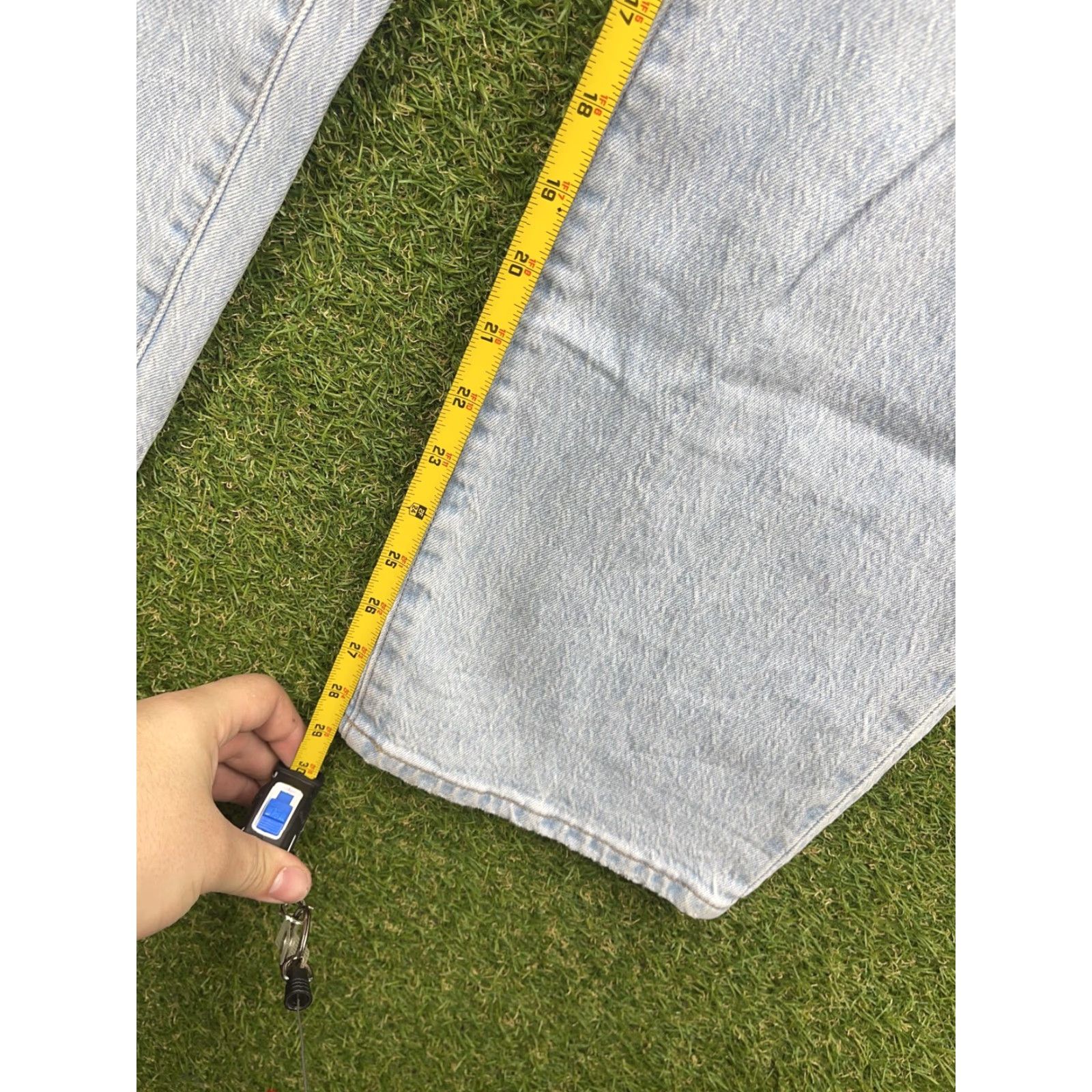 Madewell VINTAGE Madewell Jeans Womens 32 Perfect Vintage Straight High Rise Distressed Lightwash Blue Jeans Womens Size 24" / US 00 / IT 34 - 5 Thumbnail