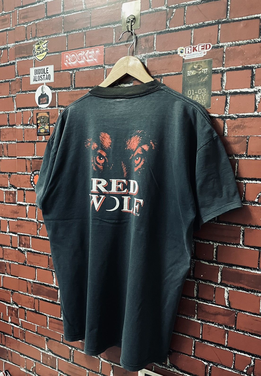Vintage VINTAGE RED WOLF HORROR MOVIE SHIRTS 90s Size US L / EU 52-54 / 3 - 9 Thumbnail
