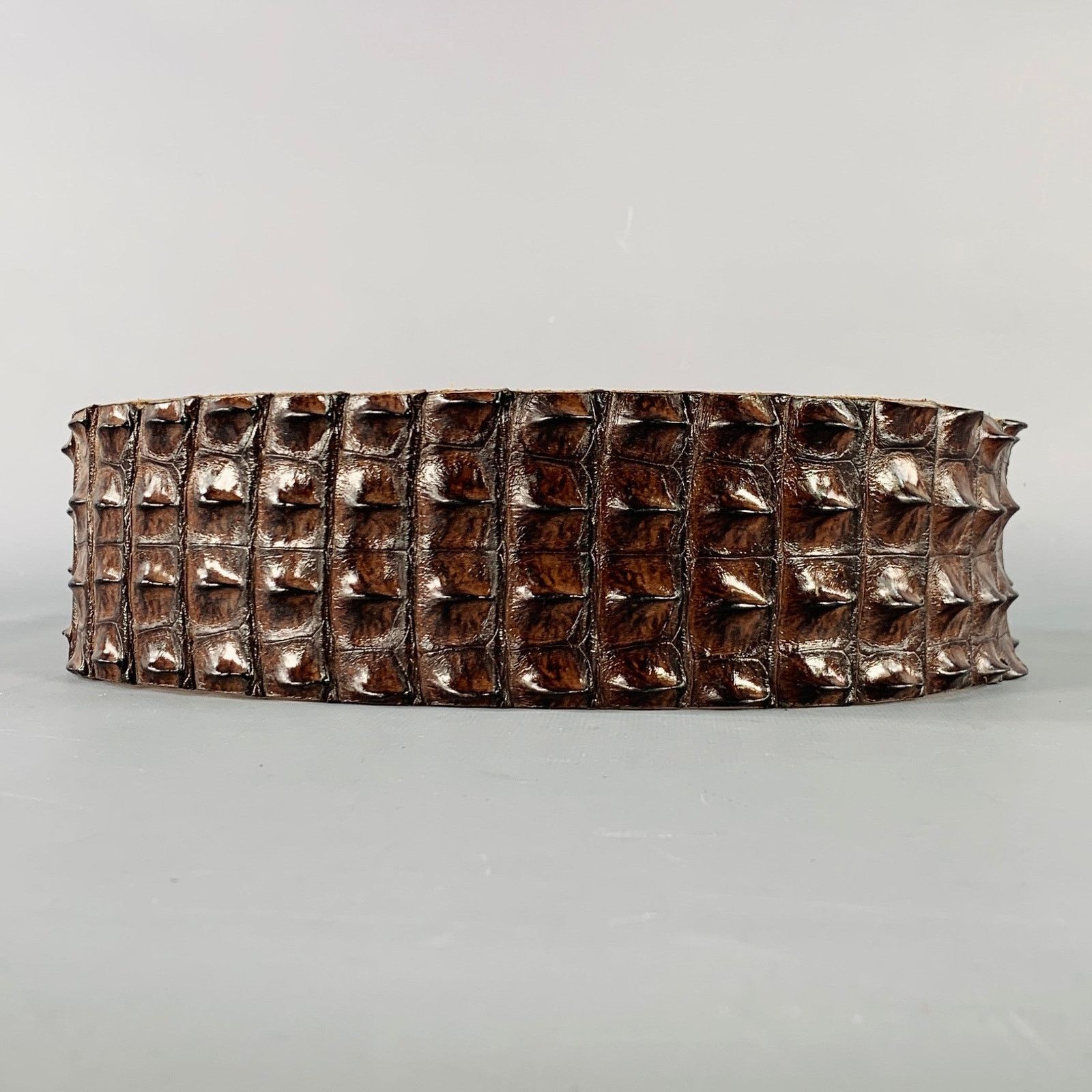 Vintage VINTAGE Brown Crocodile Leather Belt Size ONE SIZE - 1 Thumbnail