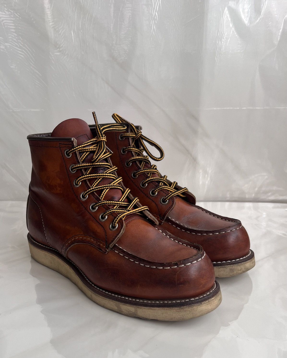 Red Wing Red Wing 8165 Classic Round Toe Leather Boots | Grailed