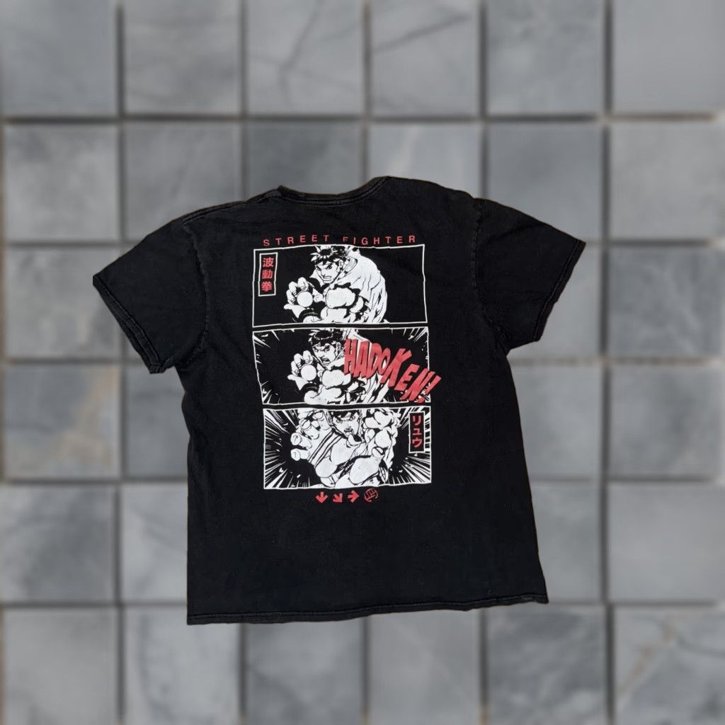 Vintage VINTAGE Street Fighter Capcon T-Shirt Large 21x27 Men Black Cap Com Shirt Mens Size US L / EU 52-54 / 3 - 1 Thumbnail