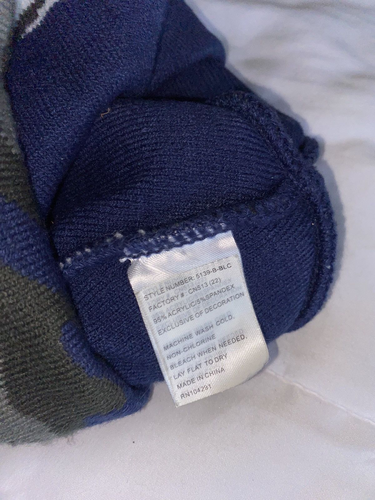 Japanese Brand × Vintage Y2K Camo Fold Beanie Size ONE SIZE - 2 Thumbnail
