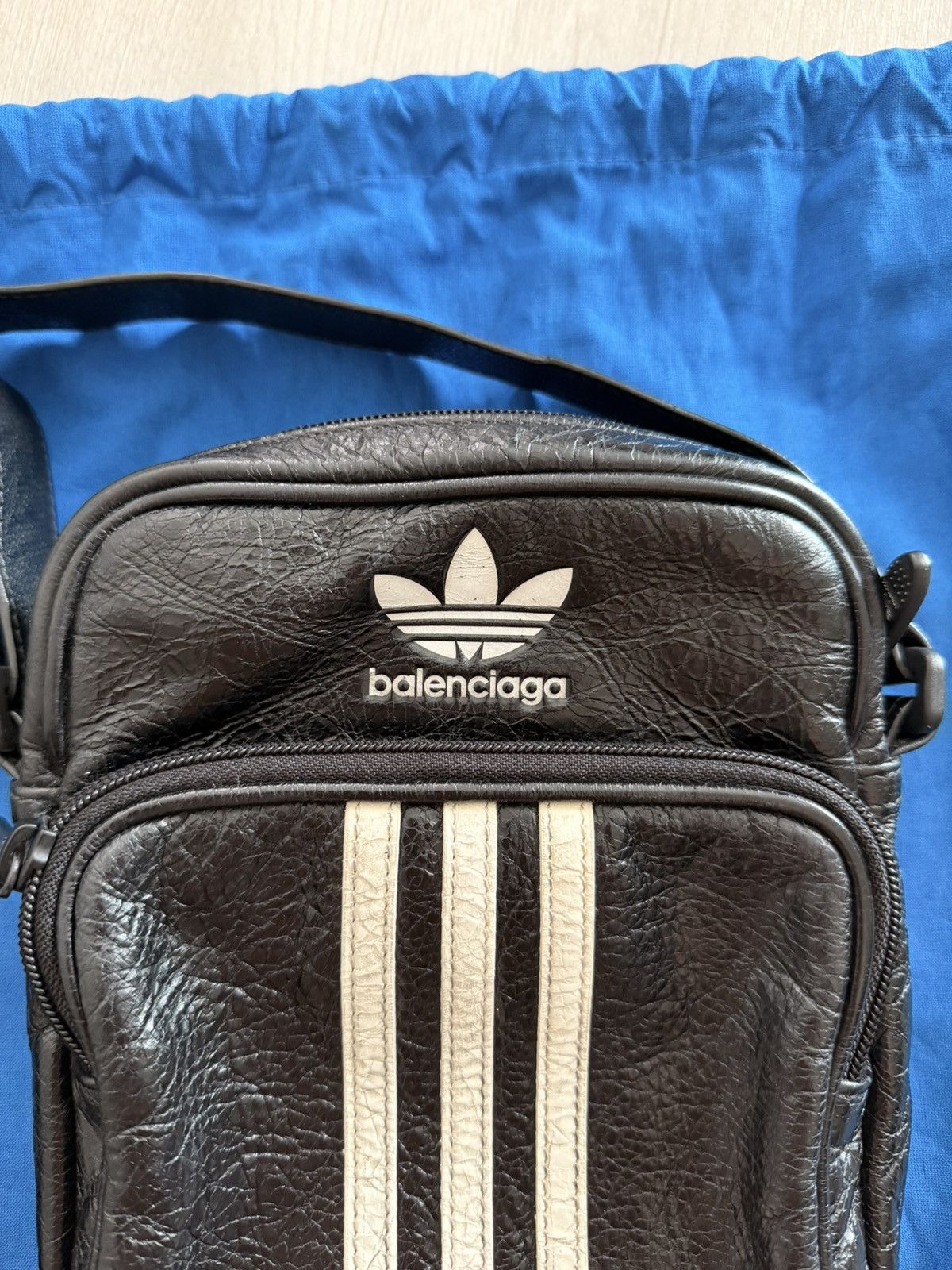 Adidas × Balenciaga CROSSBODY LEATHER BAG Size ONE SIZE - 4 Thumbnail