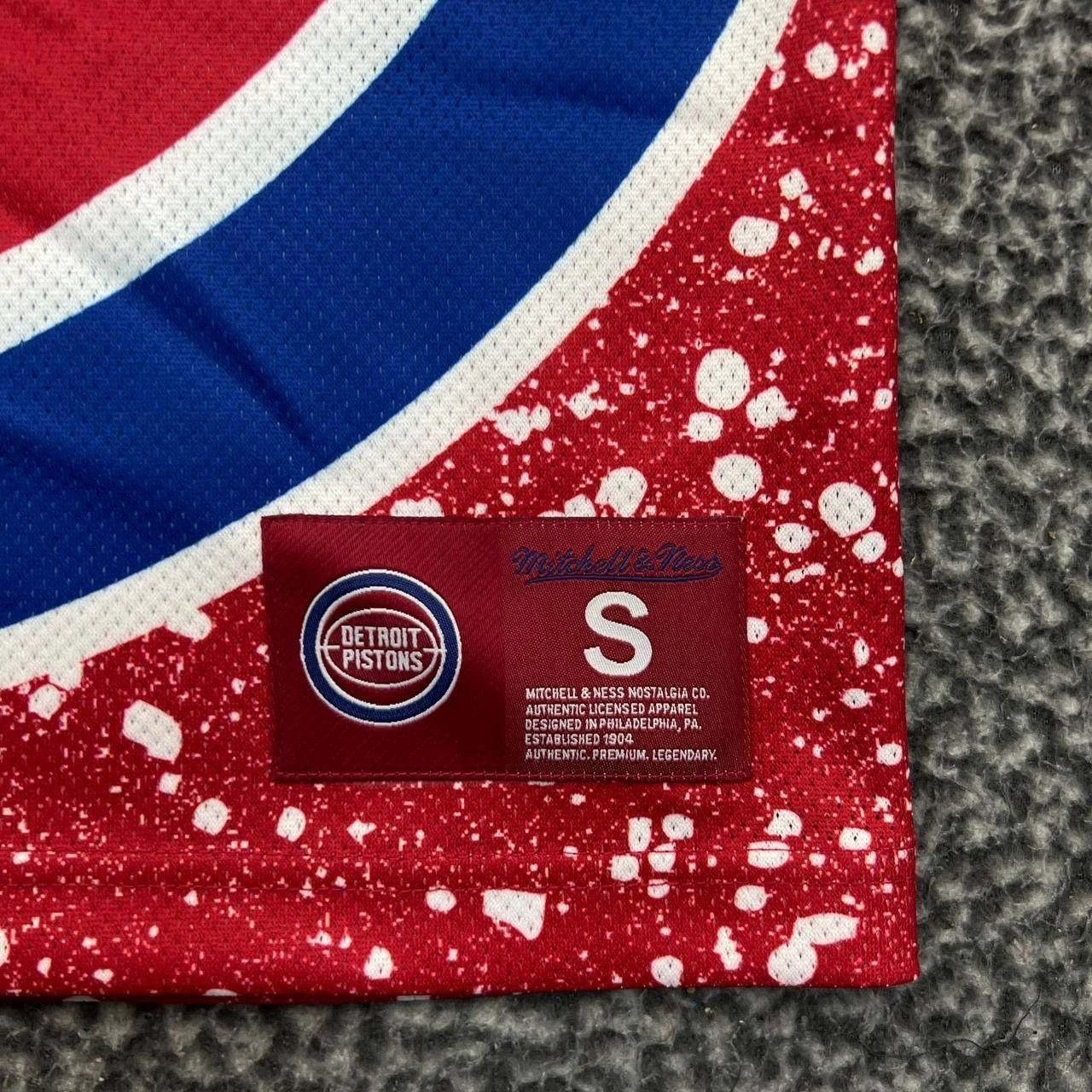 Mitchell & Ness Detroit Pistons Jersey Shirt Men NBA Sleeveless New S Size US S / EU 44-46 / 1 - 3 Thumbnail