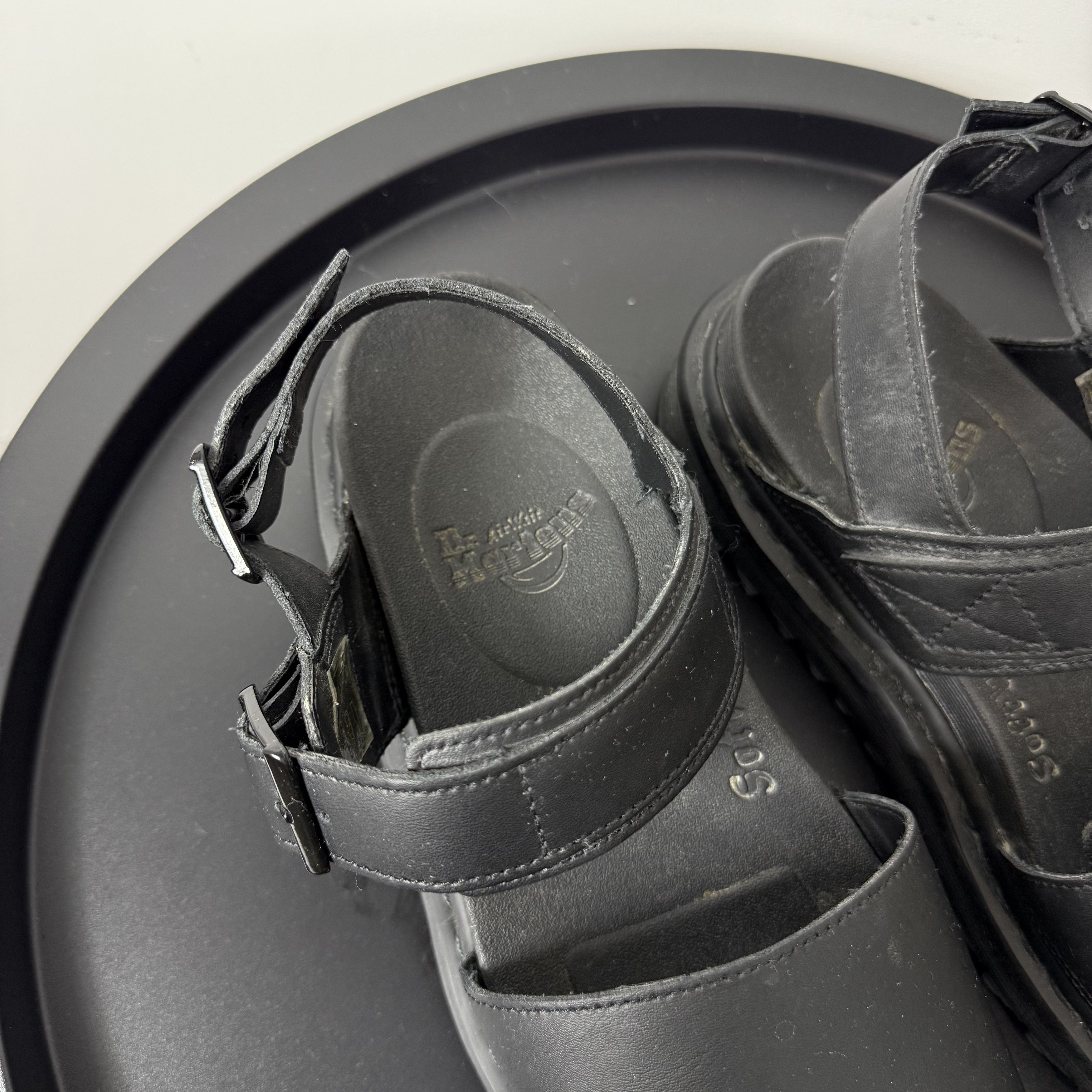Dr. Martens Dr. Martens Voss in Black Hydro Planforms Sandals Size US 10 / IT 40 - 9 Thumbnail