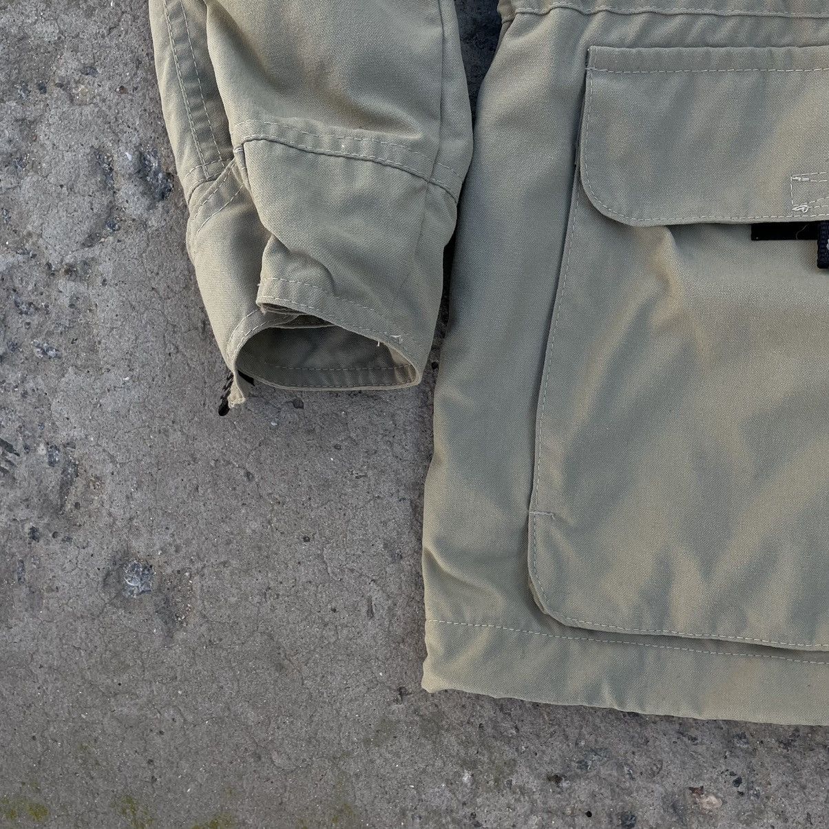 Haglofs × Vintage Vintage Haglofs Light Jacket 90s Y2K Windbreaker Gorcrope Size US S / EU 44-46 / 1 - 5 Thumbnail