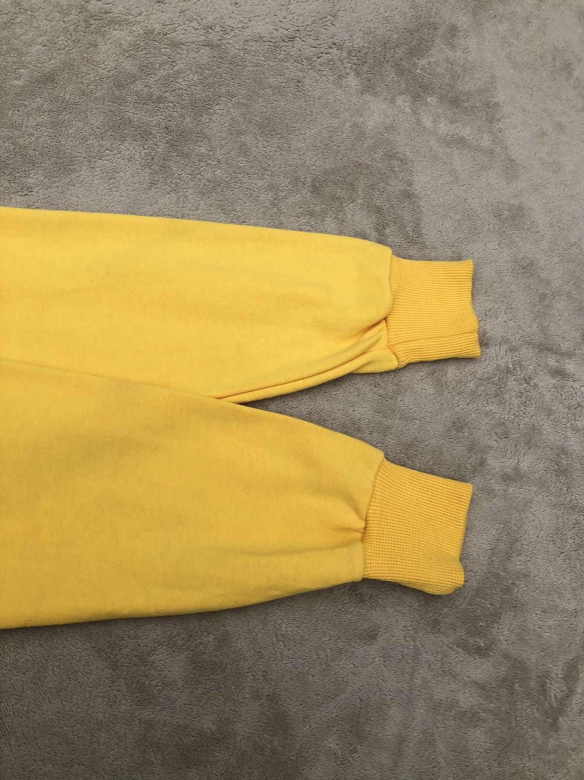 Vintage Vintage Limpies Lovely Charlie’s Angels Sweatshirt Size US S / EU 44-46 / 1 - 9 Thumbnail
