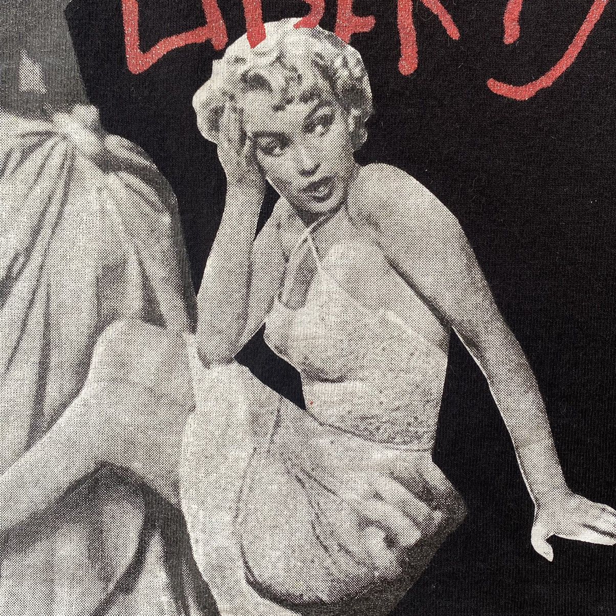 Other Marilyn Monroe ‘Marilyn held in the statue of liberty’ Size US L / EU 52-54 / 3 - 2 Thumbnail