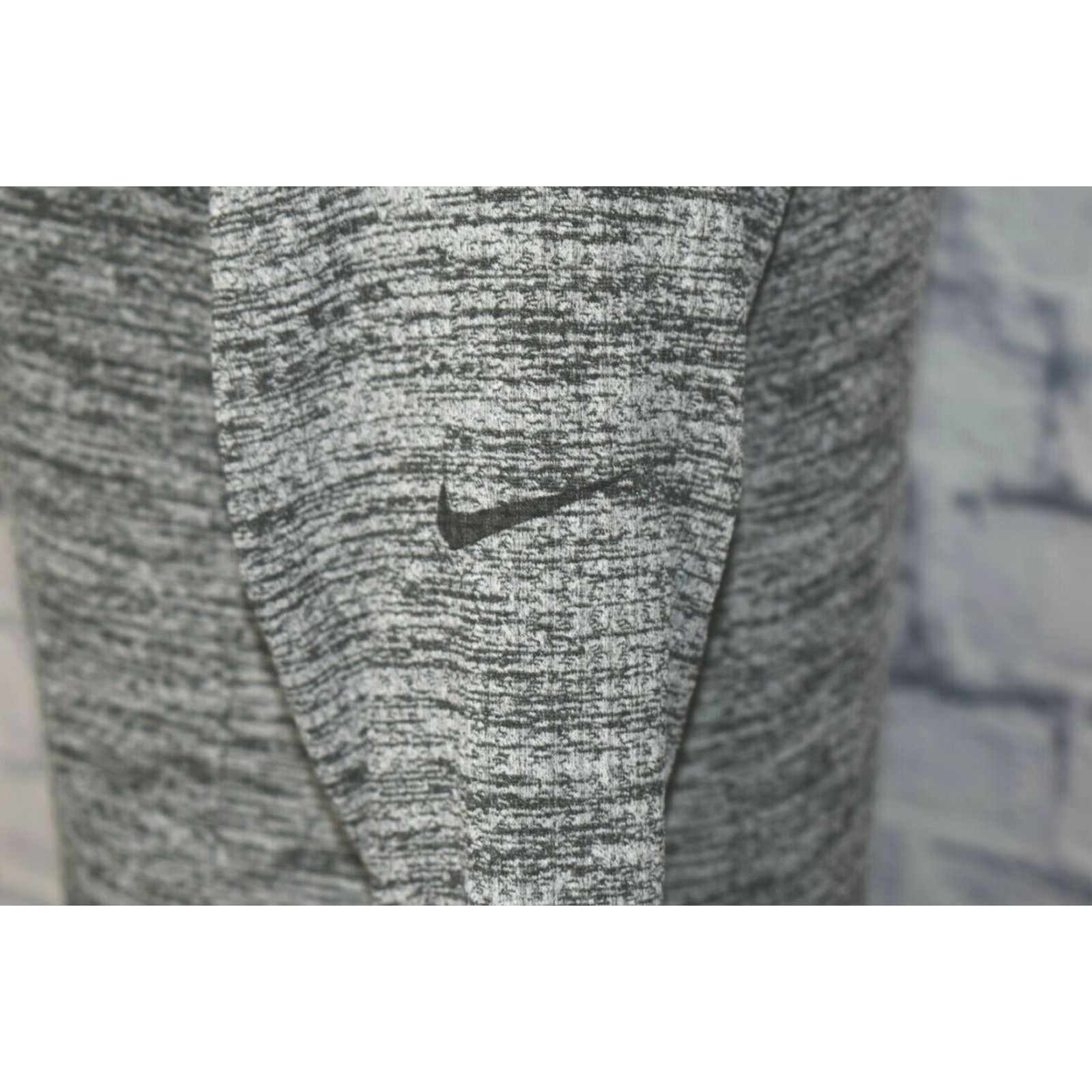Nike Nike Pro Hooded Long Sleeve Shirt Womens Small Black Gray Thumb Holes Size S / US 4 / IT 40 - 6 Thumbnail