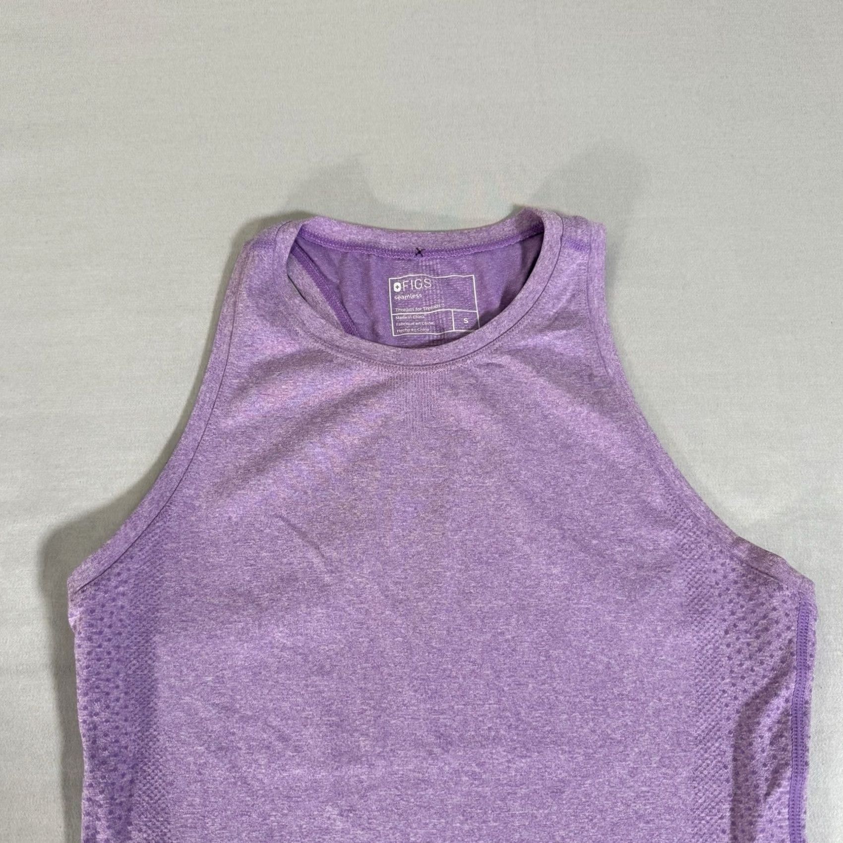 Vintage FIGS Womens Small Purple Seamless Sleeveless Tank Crew Neck Underscrub Shirt Size S / US 4 / IT 40 - 2 Thumbnail
