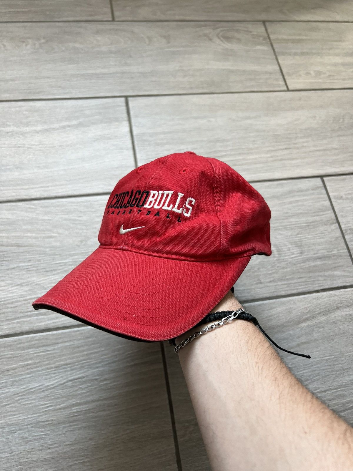 NBA Chicago Bulls Nike Hat Red Cap Vintage Y2K Size ONE SIZE - 1 Thumbnail