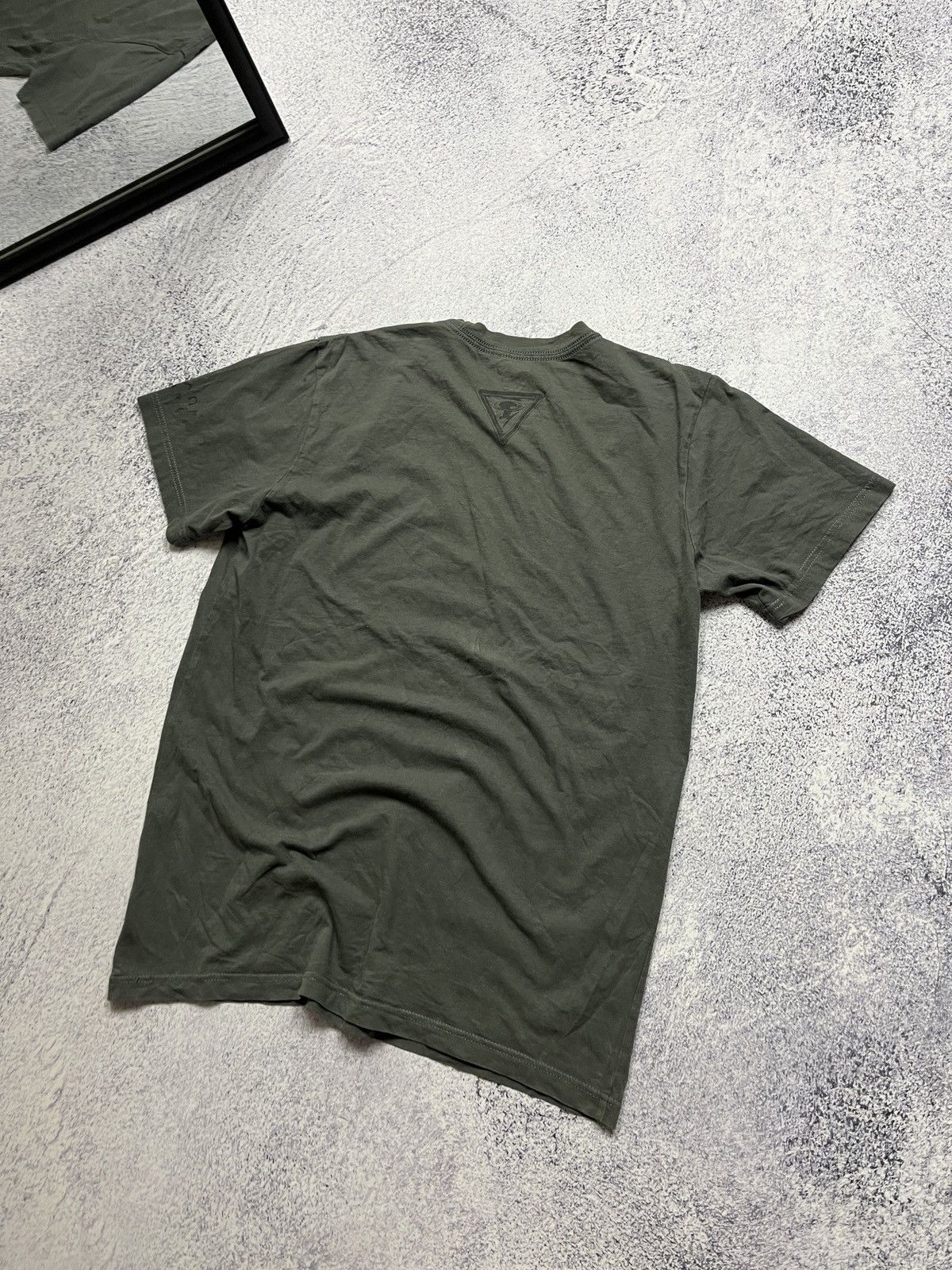 Oakley × Vintage Vintage Oakley Tee Big Skull Logo T Shirt Size US M / EU 48-50 / 2 - 11 Thumbnail