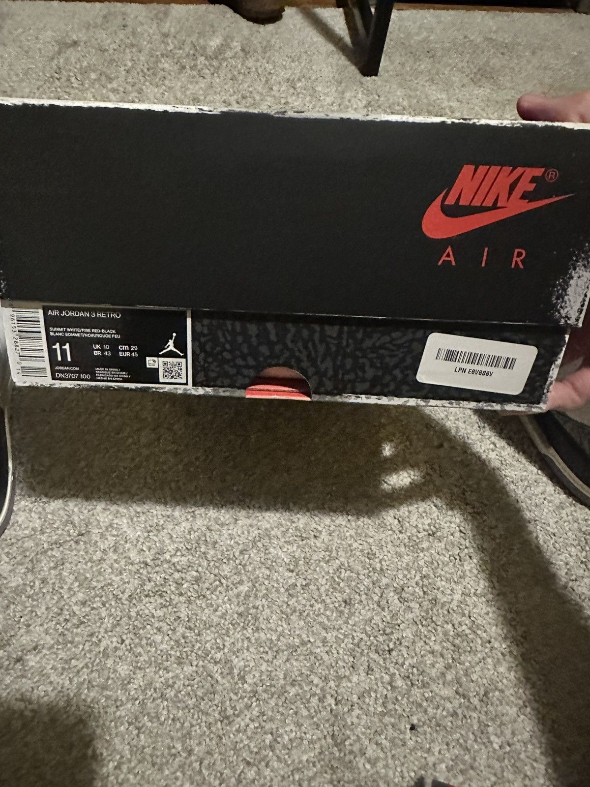 Jordan Brand Jordan 3 White Cement “Reimagined” Size US 11 / EU 44 - 6 Thumbnail