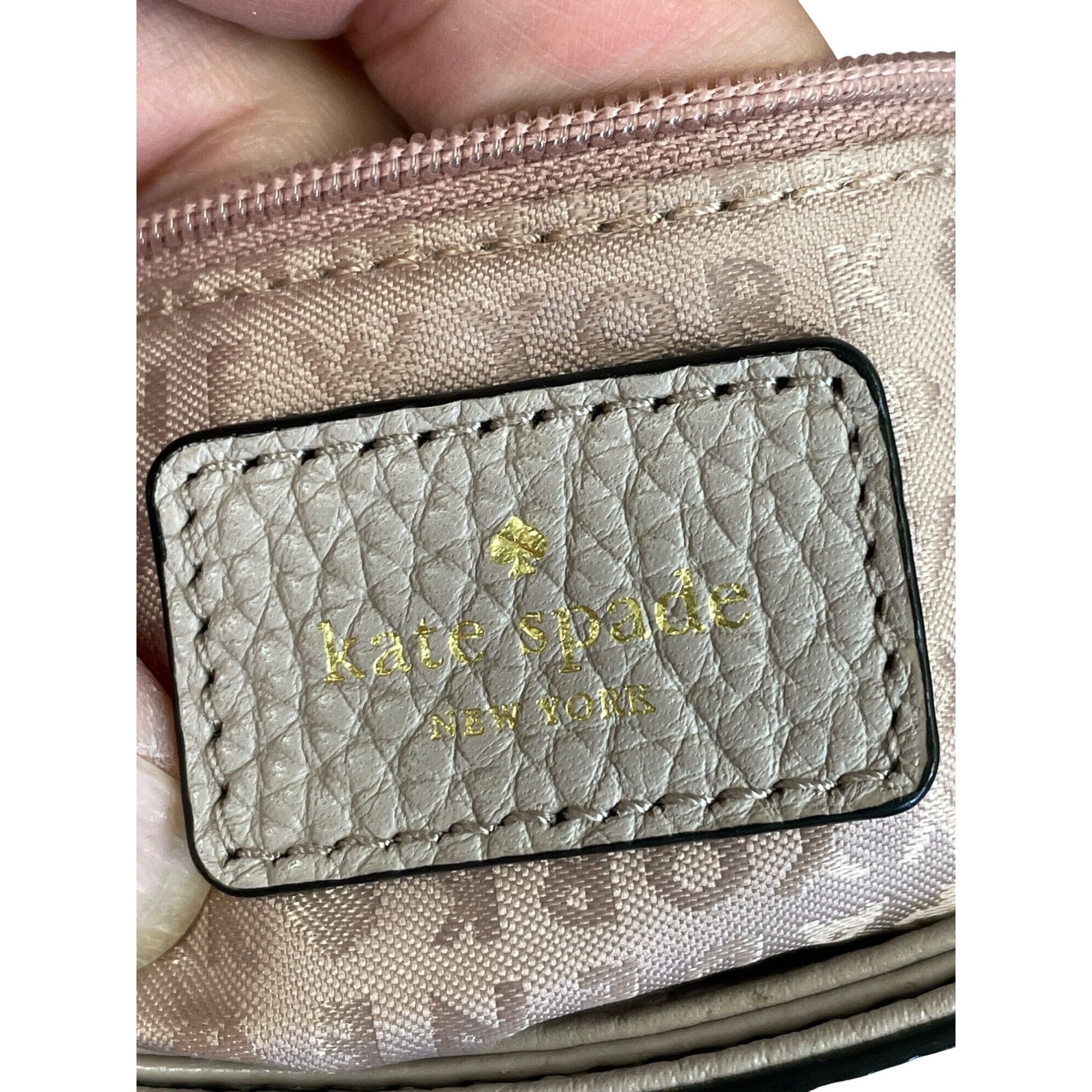 Kate Spade Kate Spade Womens Leather Black Gray charmed crossbody Handb Size ONE SIZE - 13 Thumbnail