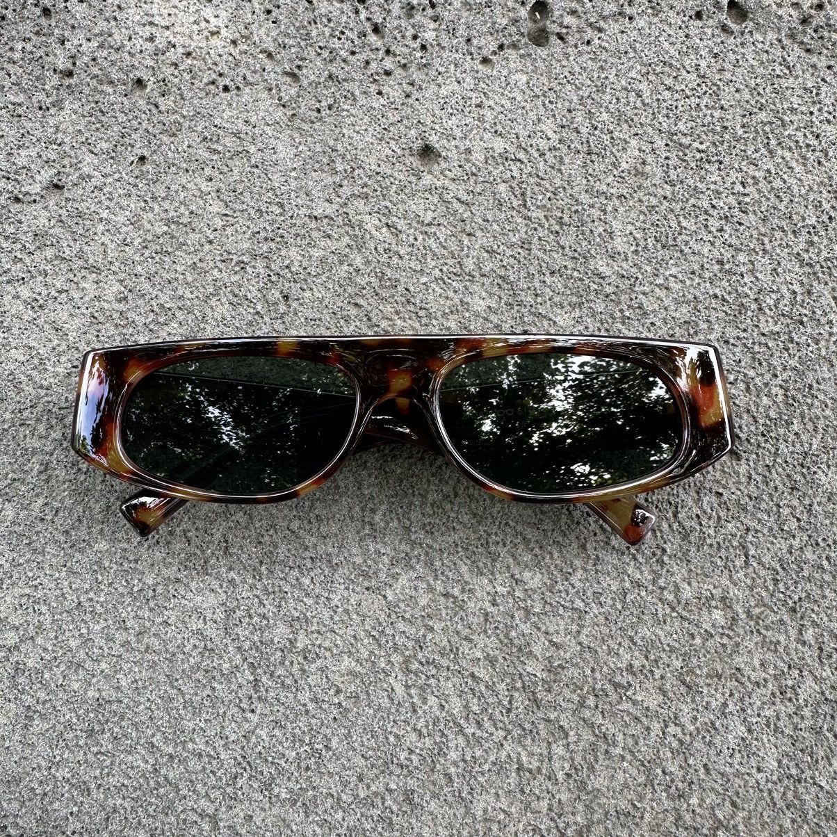 Other SUNGLASSES BRAND NEW CLASSIC RETRO VINTAGE QZ3877 Size ONE SIZE - 1 Thumbnail