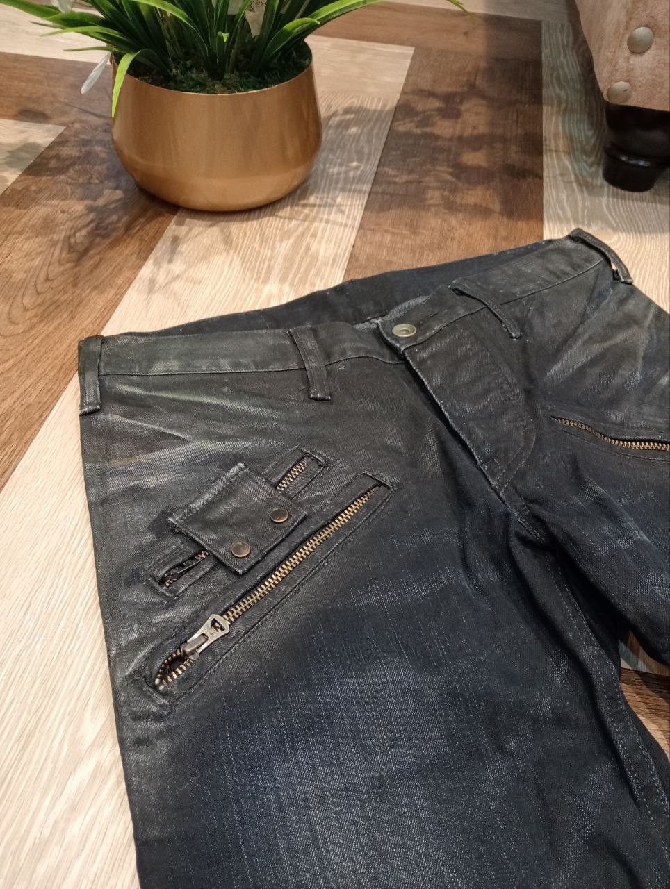 Le Grande Bleu (L.G.B.) VERY RARE L.G.B LE GRANDE BLEU MANIAC CORP WAXED DENIM JEANS Size US 30 / EU 46 - 5 Thumbnail