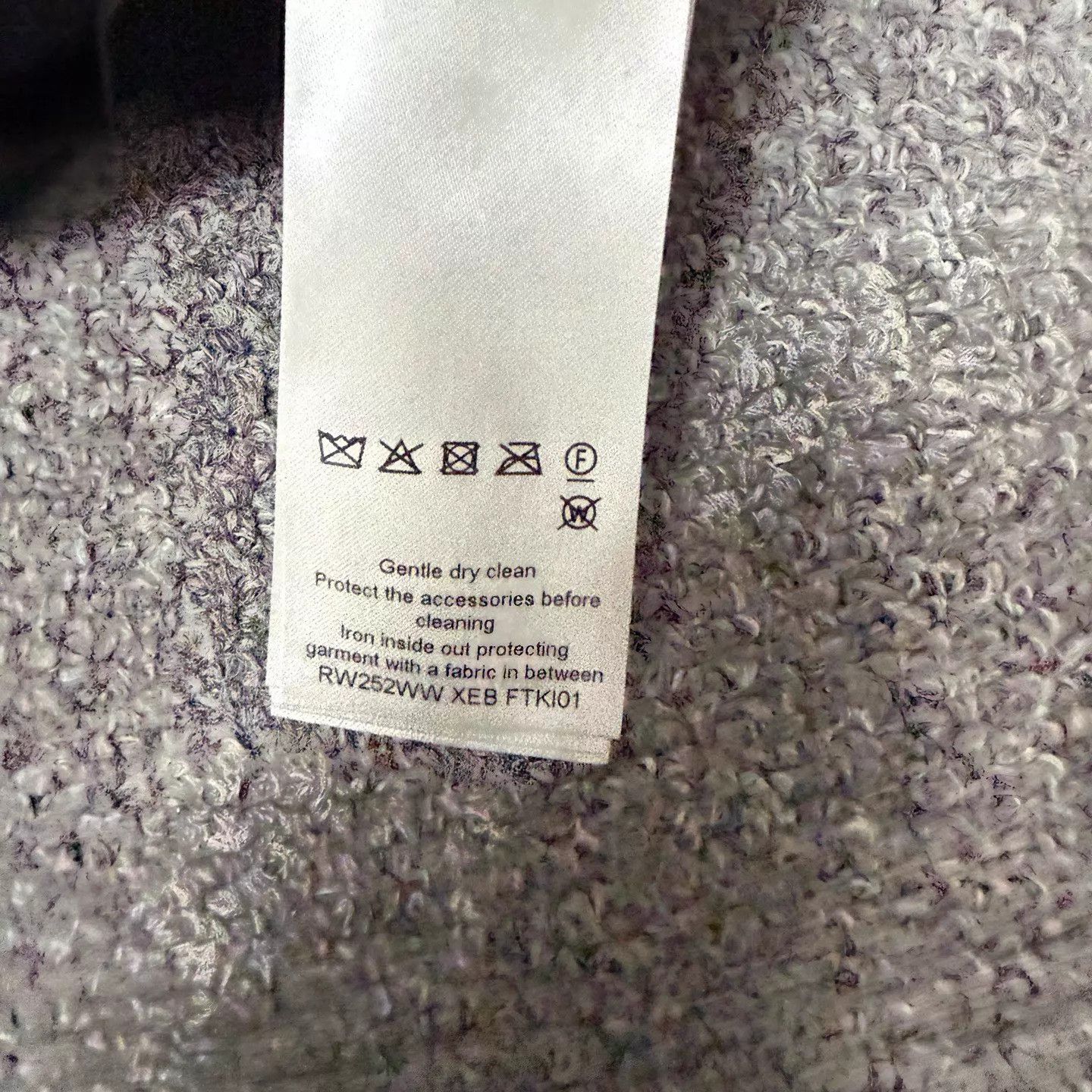 Louis Vuitton LV Black Allover Embossed Logo Knit Sweater M NWT Size M / US 6-8 / IT 42-44 - 6 Thumbnail