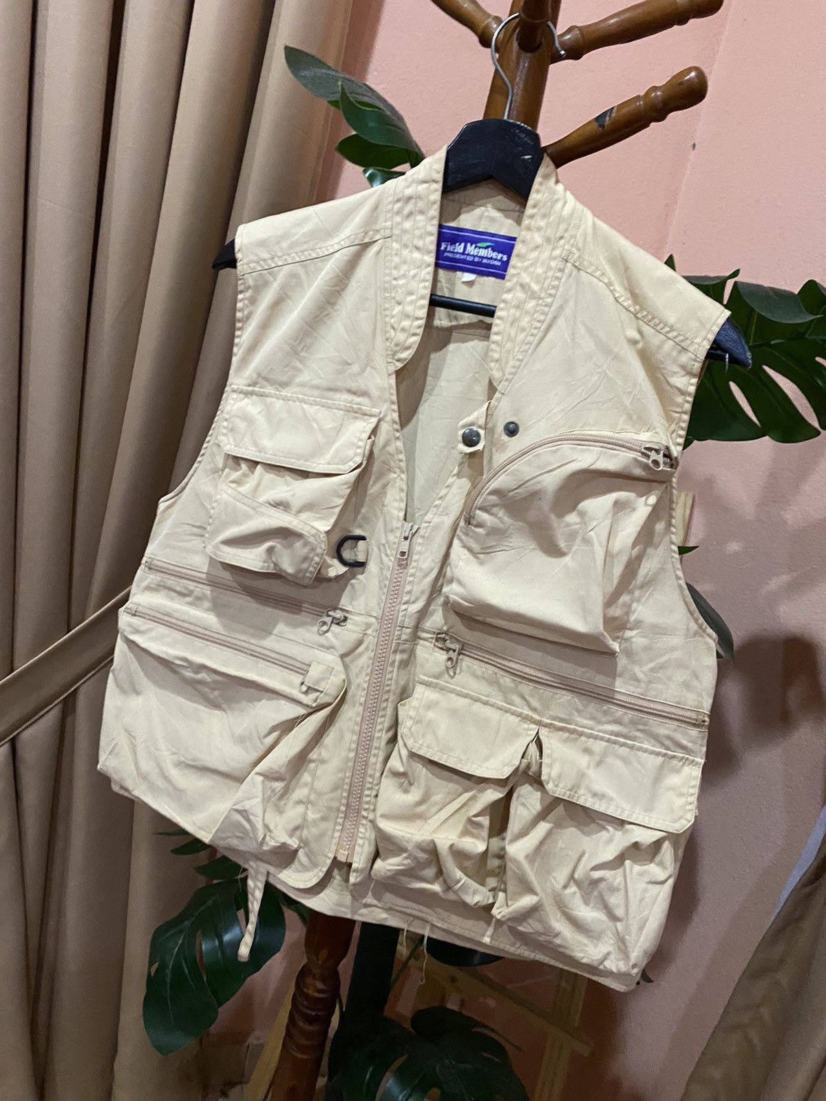 Japanese Brand × Vintage Field Members Beige Utility Vest - Ryobi Design Size US M / EU 48-50 / 2 - 2 Thumbnail