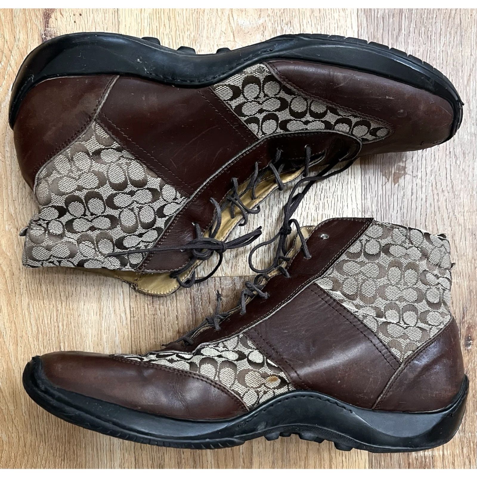 Coach VINTAGE Coach Men's Boots Monogram Leather Lace-up 10.5 D Brown Leather Pelham Rubber Sole Casual Workplace Shoes Mens Size US 11 / EU 44 - 2 Thumbnail