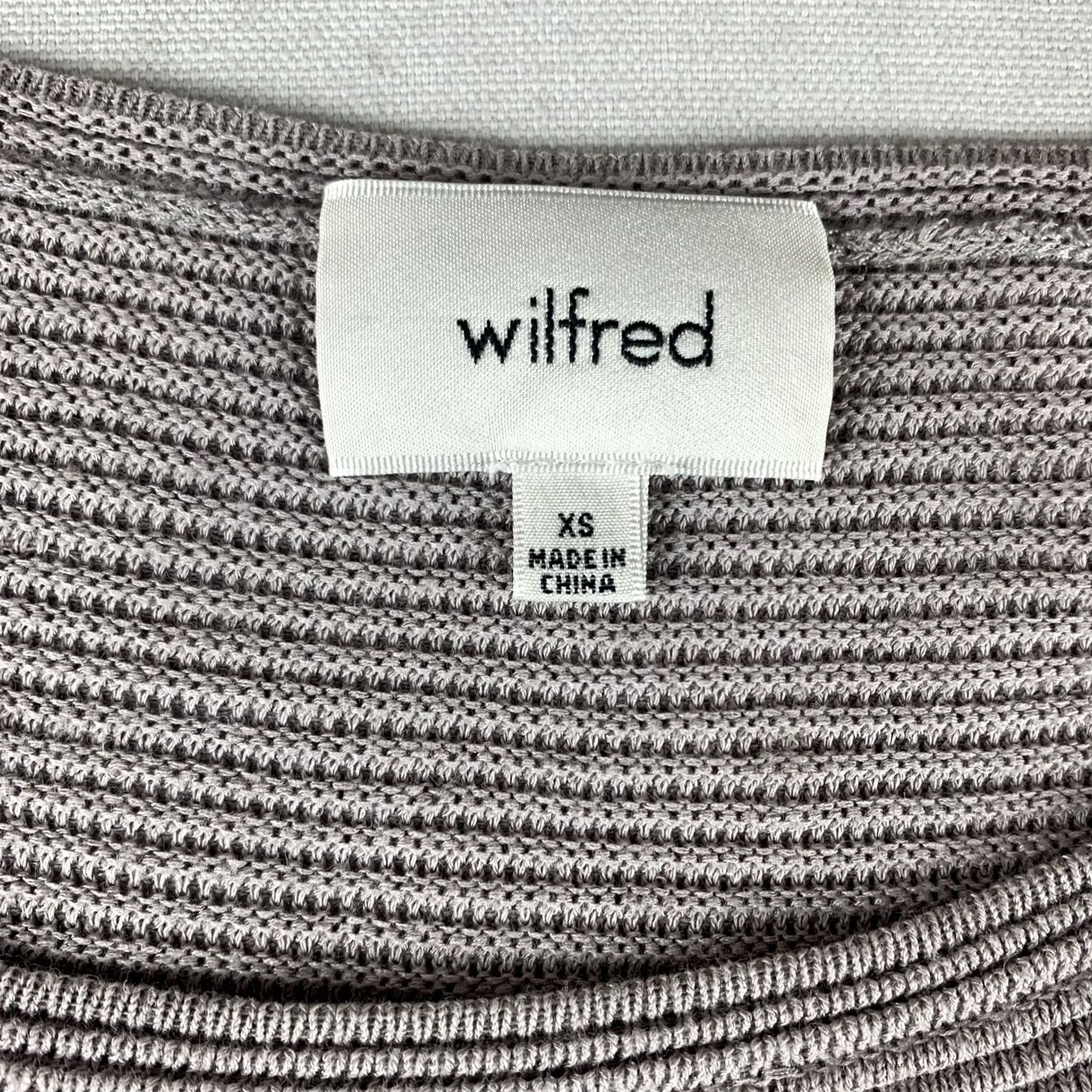 Vintage WILFRED SWEATSHIRT WOMENS XS MAUVE WAFFLE PRINT 3/4 SLEEVE TOP Size XS / US 0-2 / IT 36-38 - 3 Thumbnail