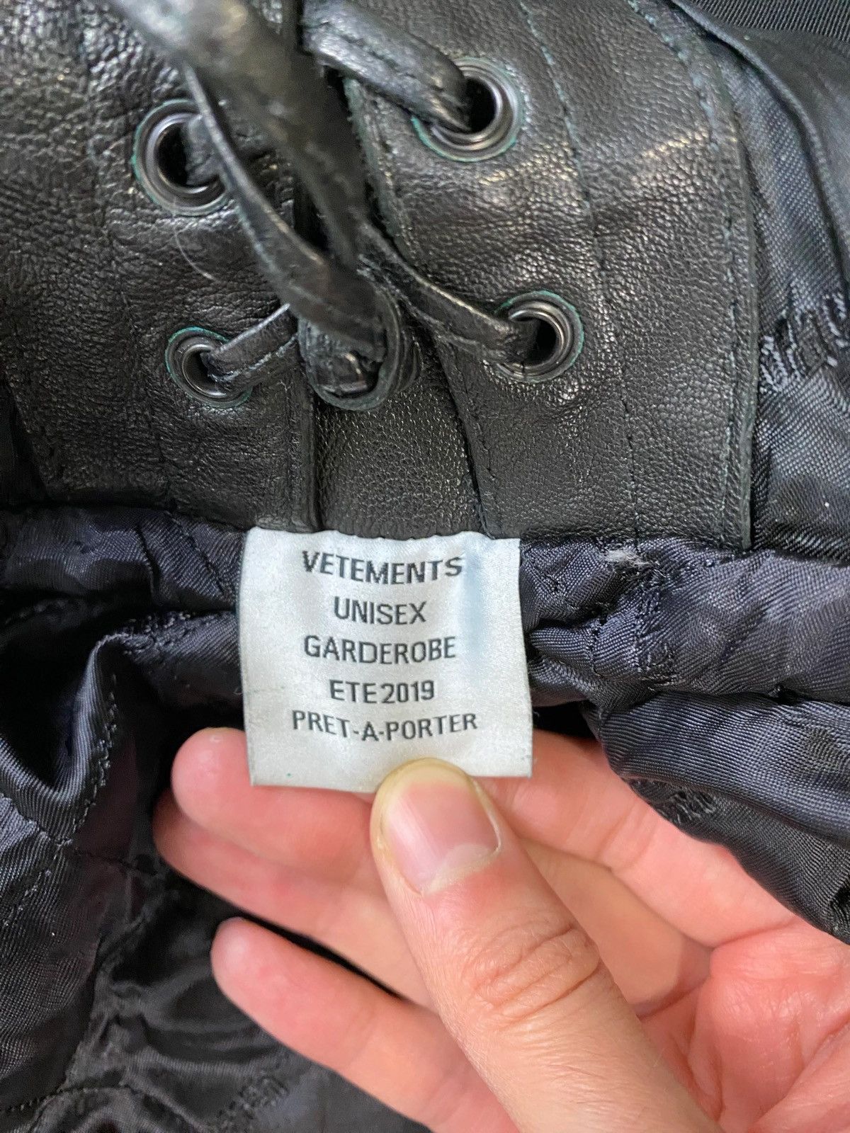 Vetements VETEMENTS SS19 OVERSIZED RUNWAY GIMP LEATHER MASK PARKA SZ:M Size US M / EU 48-50 / 2 - 15 Thumbnail