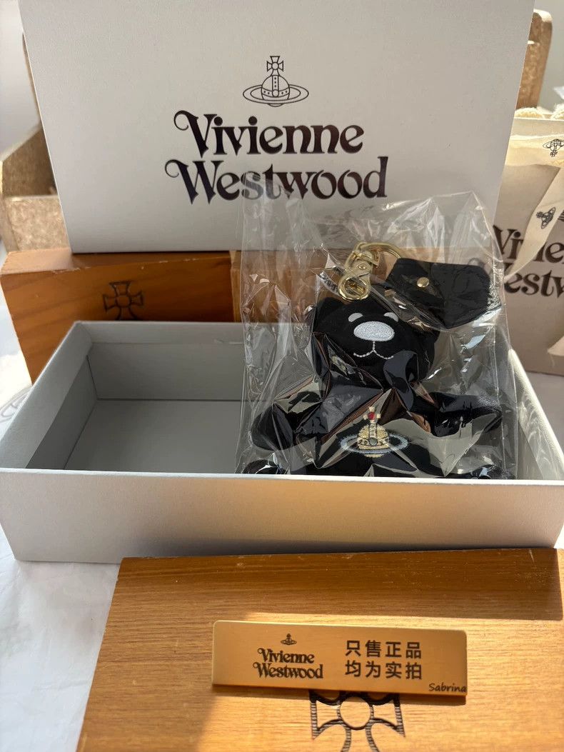 Vivienne Westwood Vivienne Westwood size os Fur Bear Keychain Pendant Size ONE SIZE - 2 Thumbnail