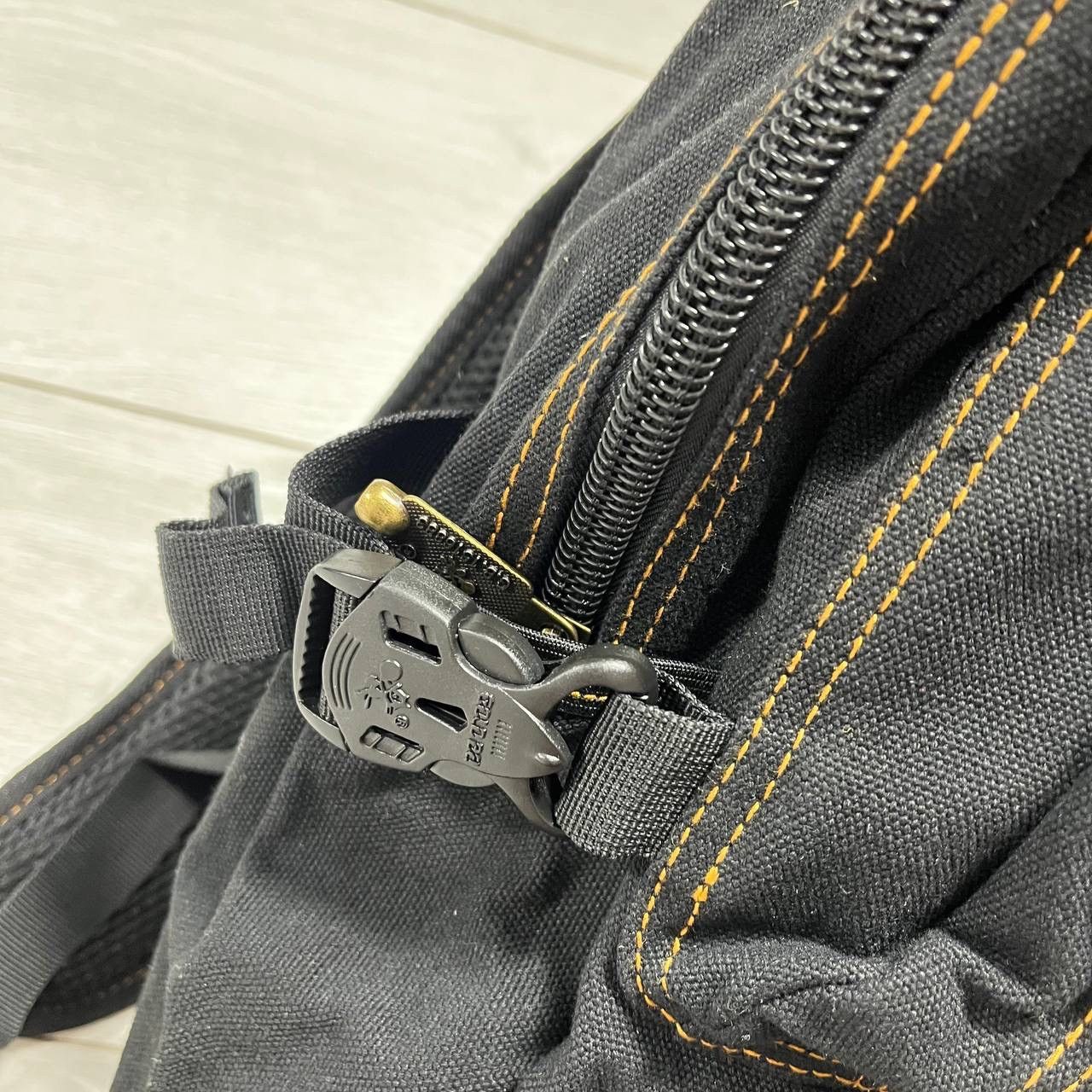 Japanese Brand Multi pocket Gold Be Gorpcore y2k black backpack Size ONE SIZE - 12 Thumbnail