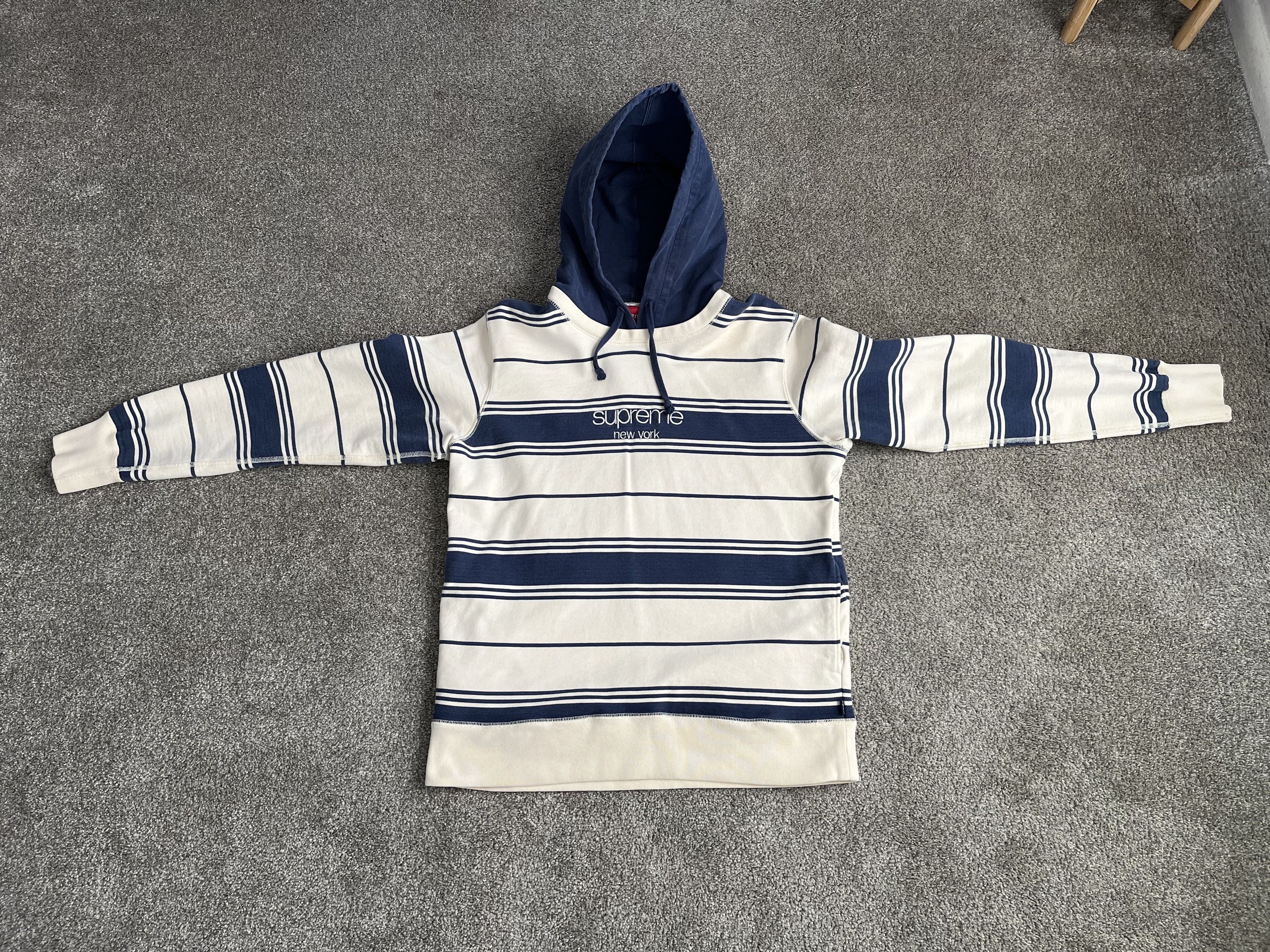 Image of Supreme Striped Blue Hoodie Small, Men's