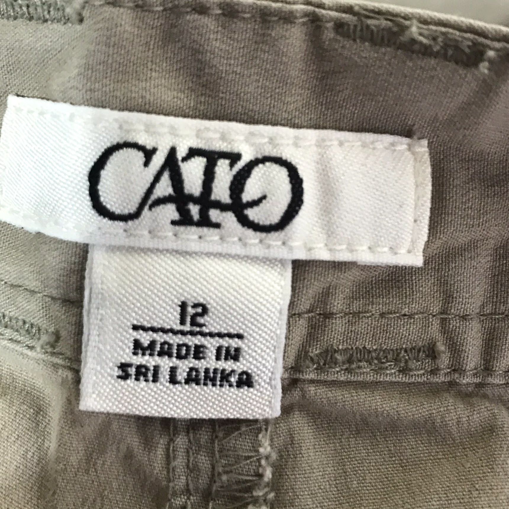 Vintage Cato Bermuda Shorts Womens Size 12 Khaki Casual Lightweight Comfort Stretch Size 34" / US 12 / IT 48 - 3 Thumbnail