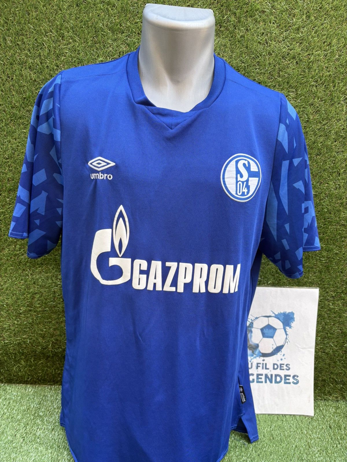 Umbro Schalke 04 jersey Size US L / EU 52-54 / 3 - 1 Thumbnail