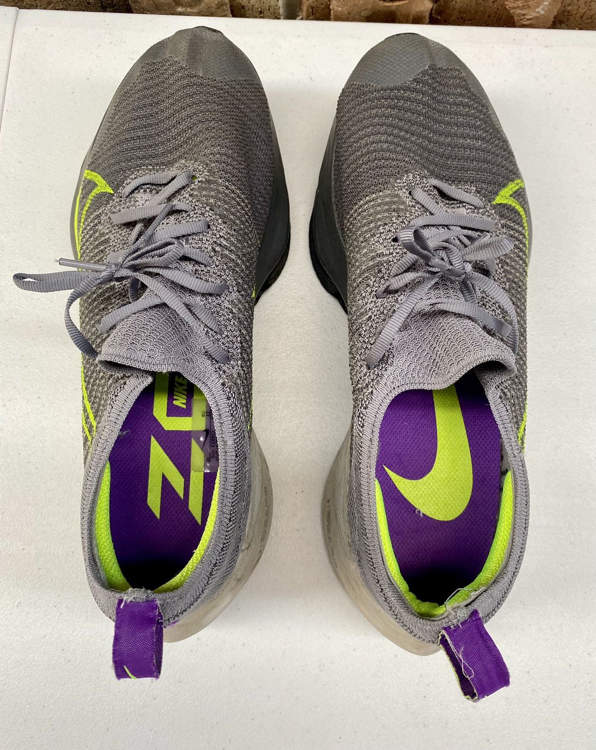 Nike Nike Air Zoom Tempo Next% FK Particle Grey Volt 11 M Size US 11 / EU 44 - 9 Thumbnail