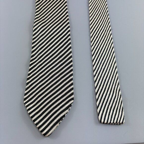 DAKS Daks White / Black Striped Men's Pointed Knit Tie Size ONE SIZE - 1 Thumbnail