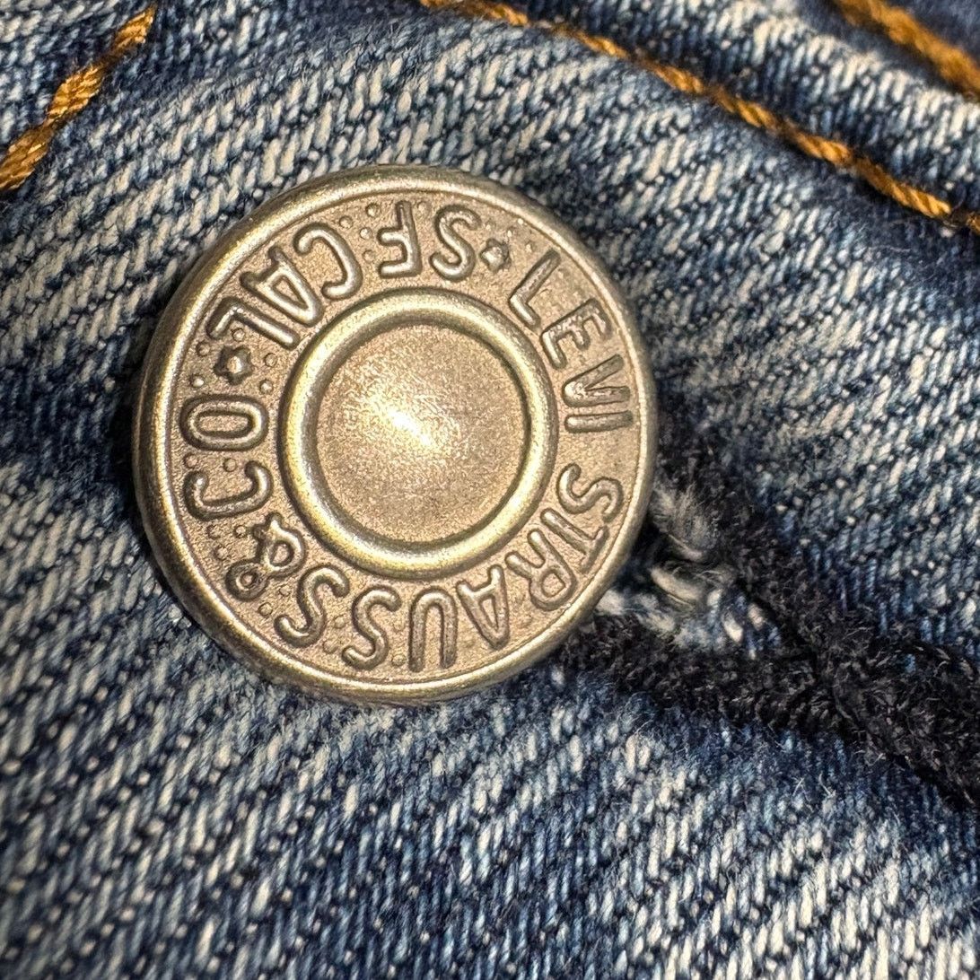 Levi's Levi’s Wedgie Straight Jeans Size 27 Medium Wash Button Fly Size 27" / US 4 / IT 40 - 6 Thumbnail