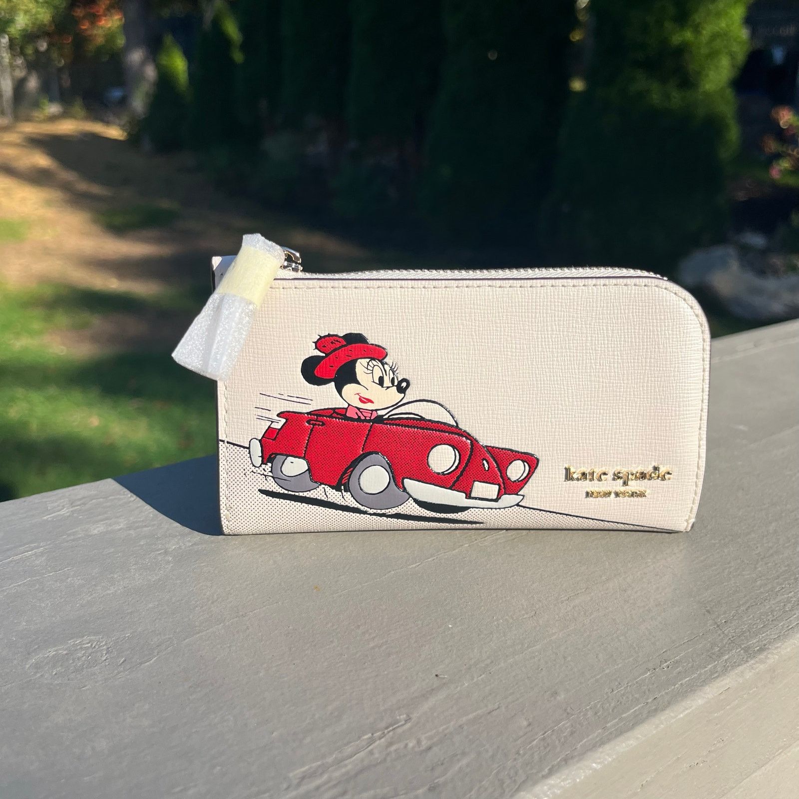 Kate Spade Kate Spade x Disney Collaboration, NWT Minnie Mouse Wallet Size ONE SIZE - 15 Thumbnail