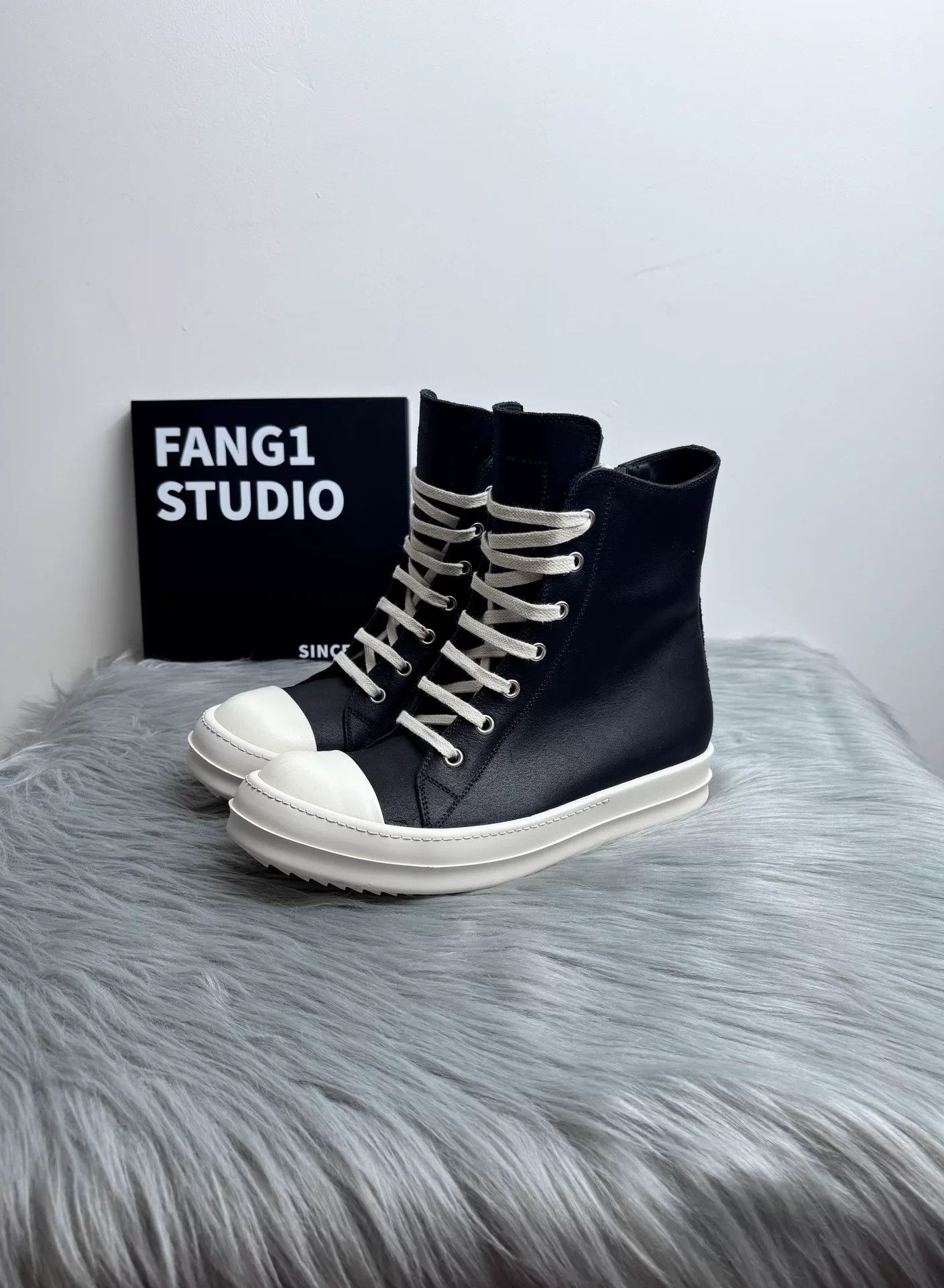Rick Owens Rick Owens Leather Black Hitop Sneakers us_7-5 Women Size US 7.5 / IT 37.5 - 1 Thumbnail