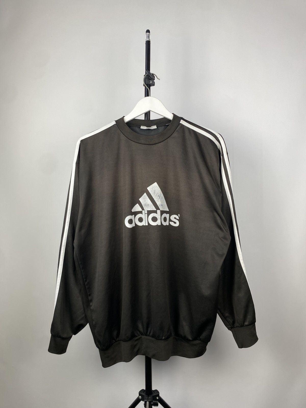 Adidas vintage BIG LOGO retro sweatshirt 90’s big logo