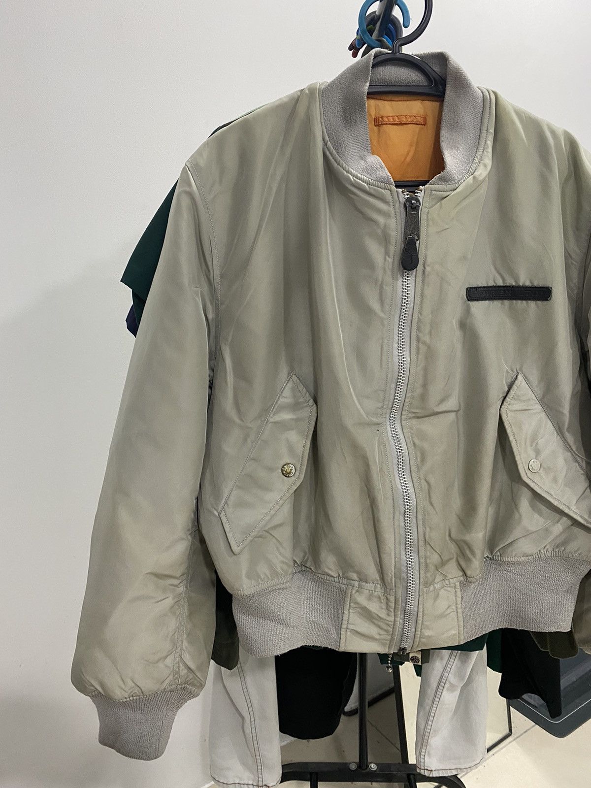 Avirex Vintage Avirex usa sun faded Big Spell Out Bomber Jacket Size US M / EU 48-50 / 2 - 3 Thumbnail