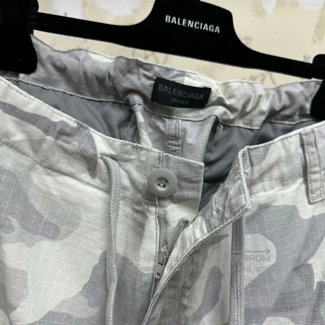 Balenciaga Balenciaga 24ss Camouflage Cargo Shorts. Size US 36 / EU 52 - 3 Thumbnail