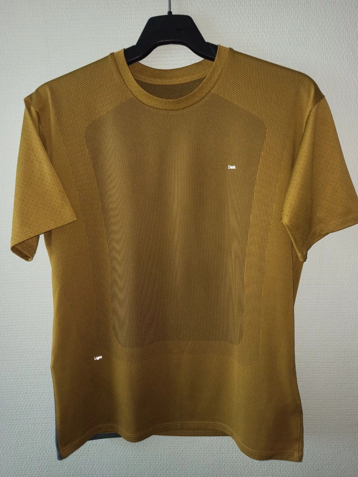 Nike × Undercover Nike NikeLab x Undercover Gyakusou Technical T-Shirt acg pro Size US L / EU 52-54 / 3 - 2 Thumbnail