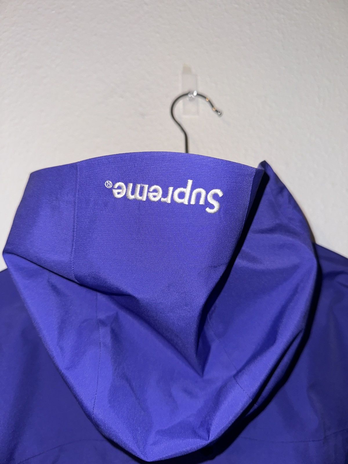 Supreme Supreme GORE-TEX Taped Seam Shell Jacket Size US S / EU 44-46 / 1 - 8 Thumbnail