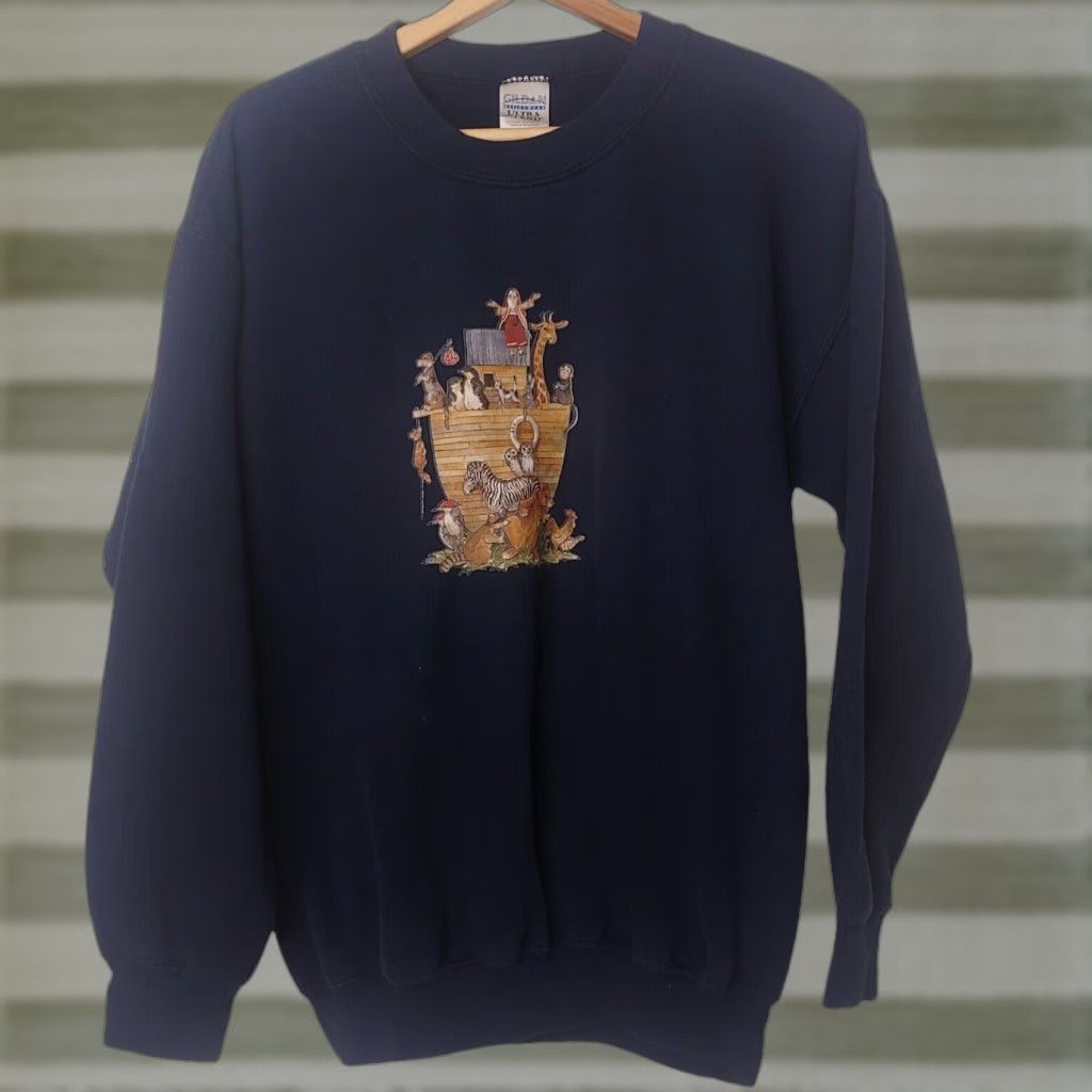 Vintage Gilkdan Noahs Ark Sweatshirt M Blue Crewneck Christian Bible Animal Religious Graphic Pullover Regular Womens Size M / US 6-8 / IT 42-44 - 1 Thumbnail