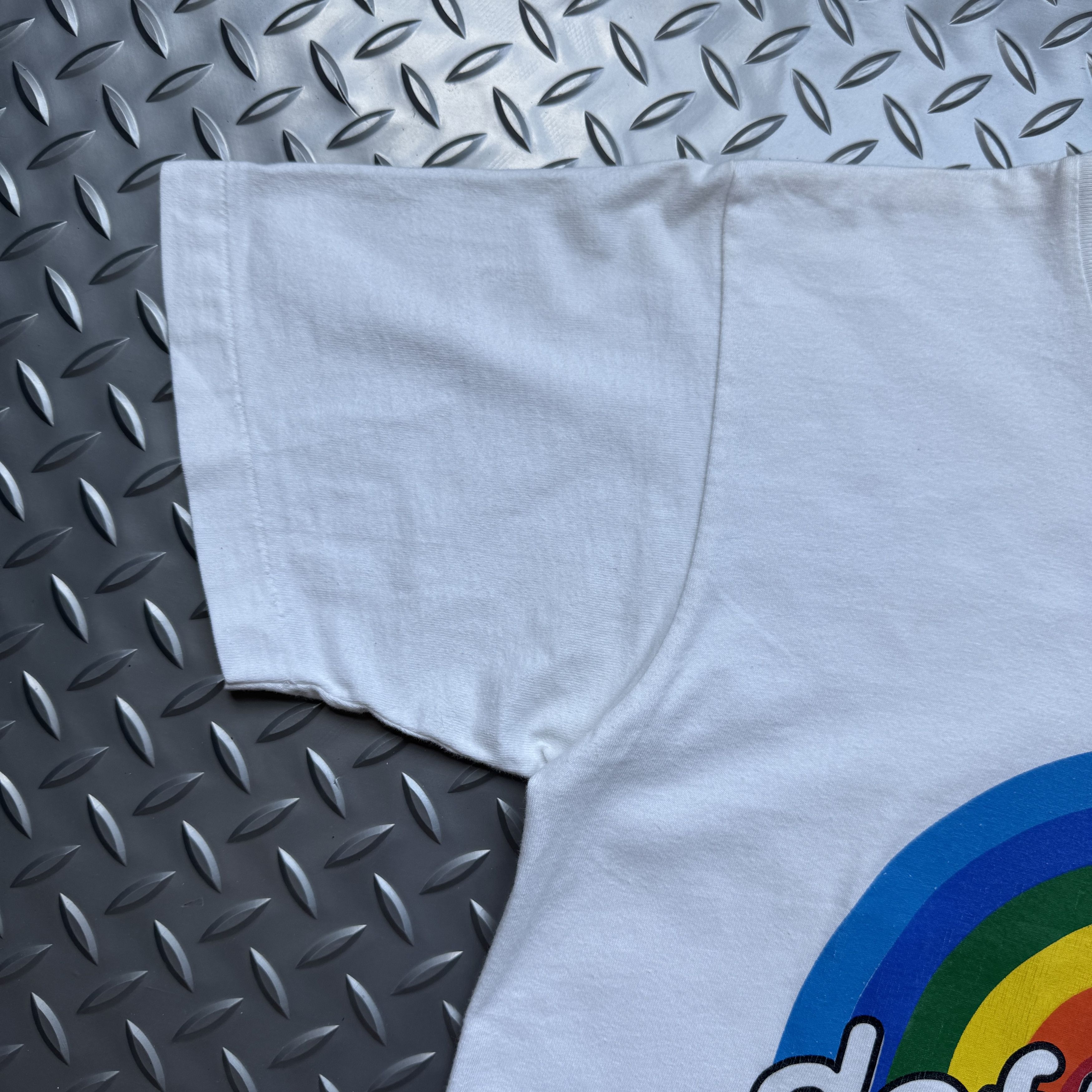 Band Tees Vintage Deftones Rainbow 90s T-Shirt Size US S / EU 44-46 / 1 - 6 Thumbnail
