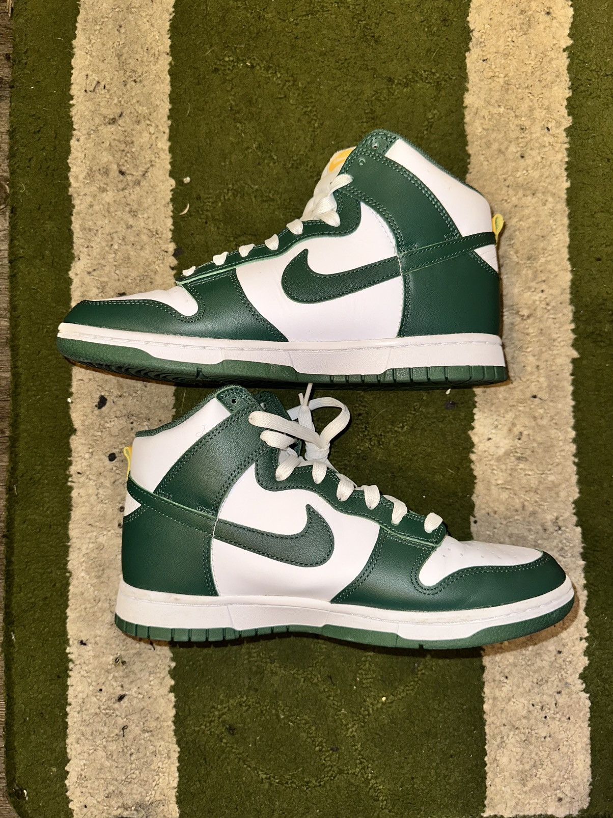 Nike Nike Dunk High Michigan Size US 8 / EU 41 - 4 Thumbnail