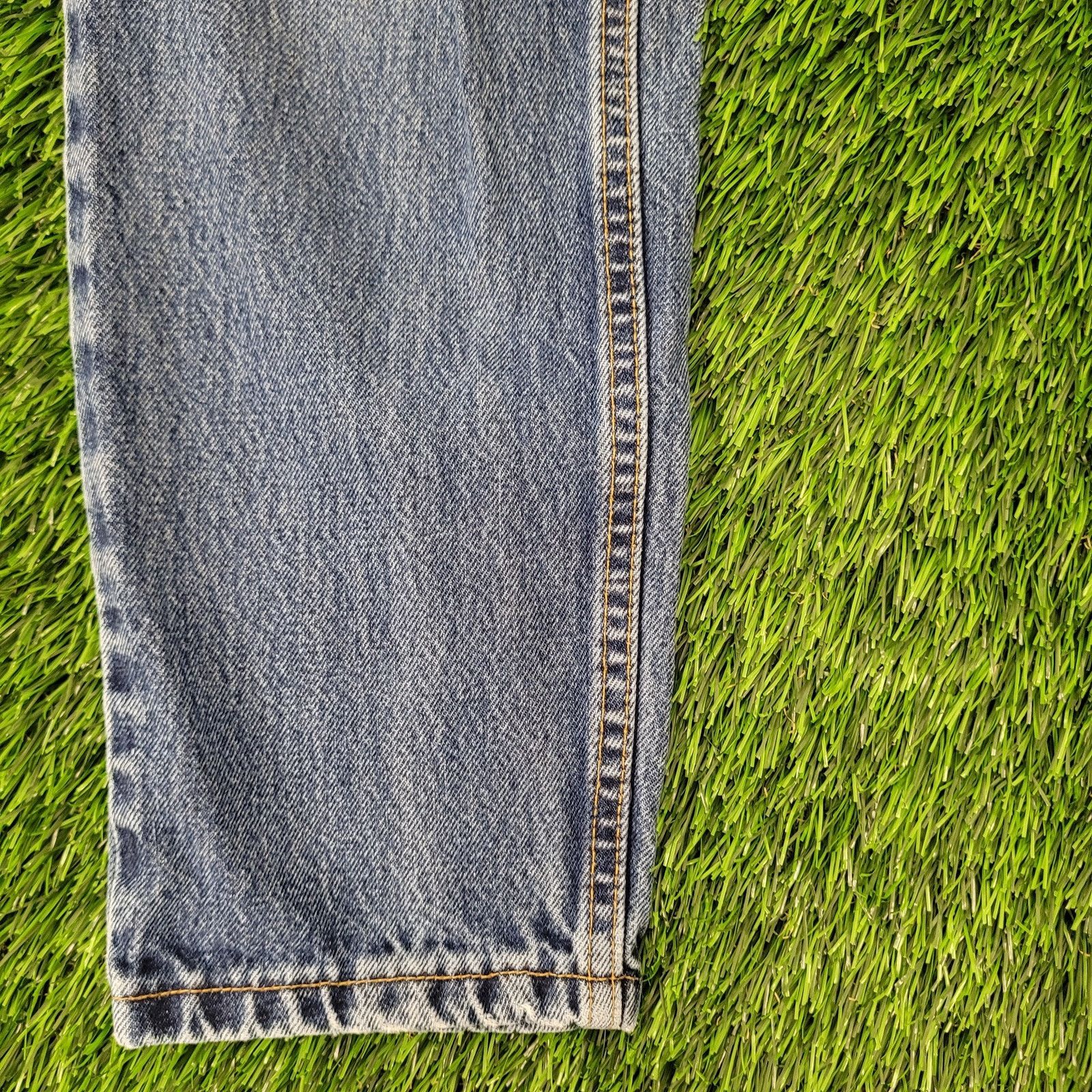 Levi's Vintage LEVIS 512 Slim Tapered Jeans Womens 2 26x31 USA Y2K Size 26" / US 2 / IT 38 - 14 Thumbnail