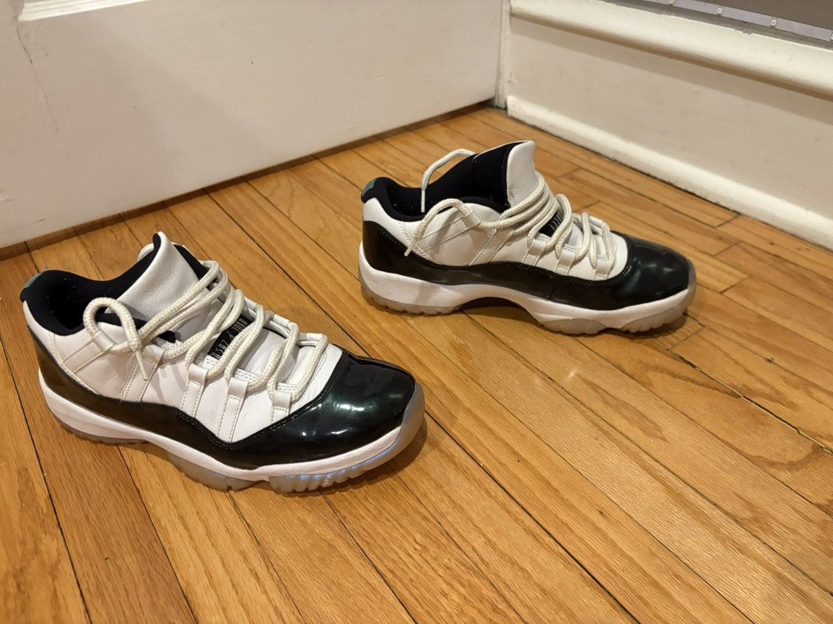 Jordan Brand Jordan 11 Emerald Size US 10.5 / EU 43-44 - 12 Thumbnail