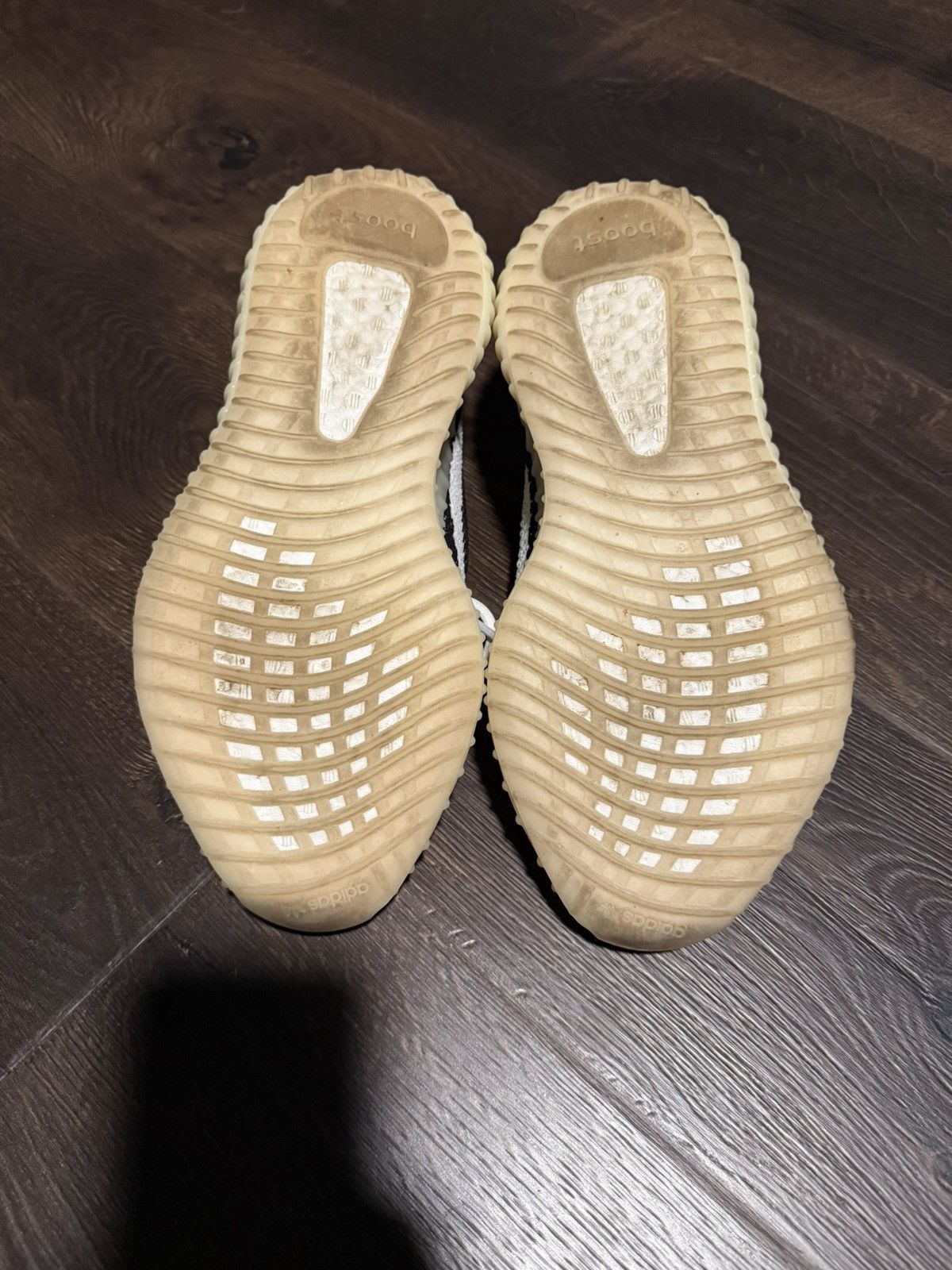 Yeezy Yeezy 350 V2 Zebra Size US 10 / EU 43 - 5 Thumbnail