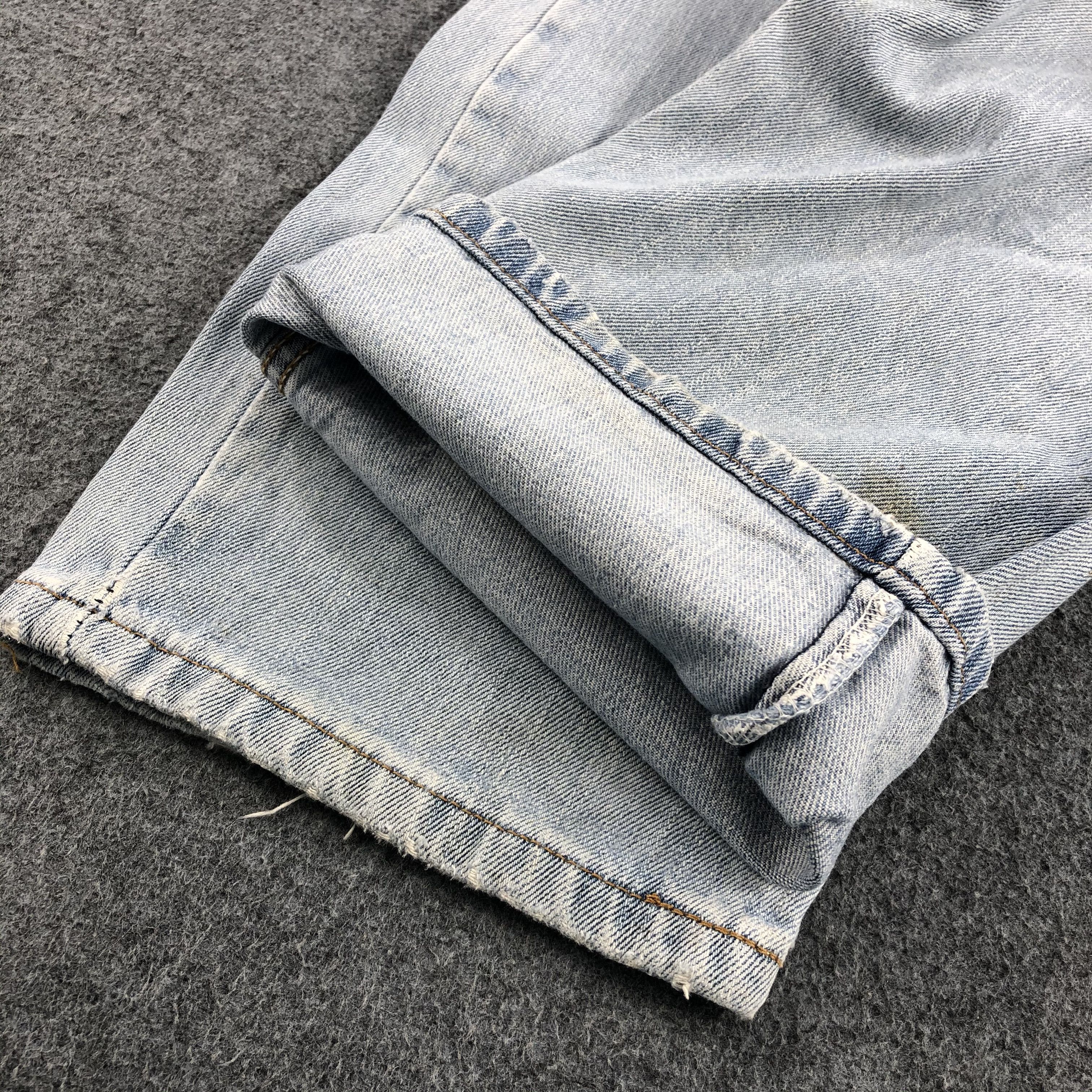 Levi's × Vintage Vintage Light Wash Levis 505 Jeans-JM1218 Size US 38 / EU 54 - 8 Thumbnail